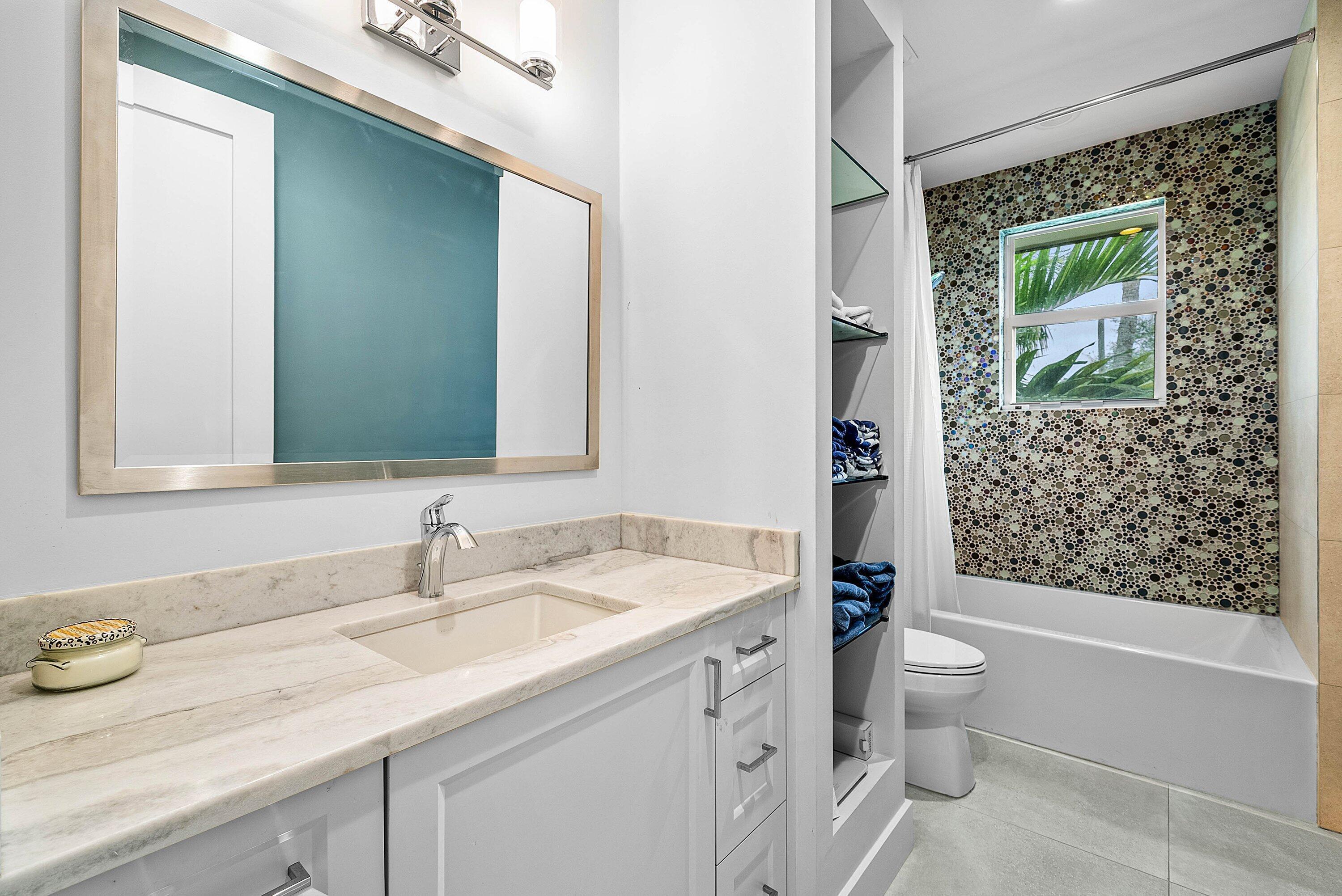 GULFSTREAM ESTATES 2 - Residential Lease