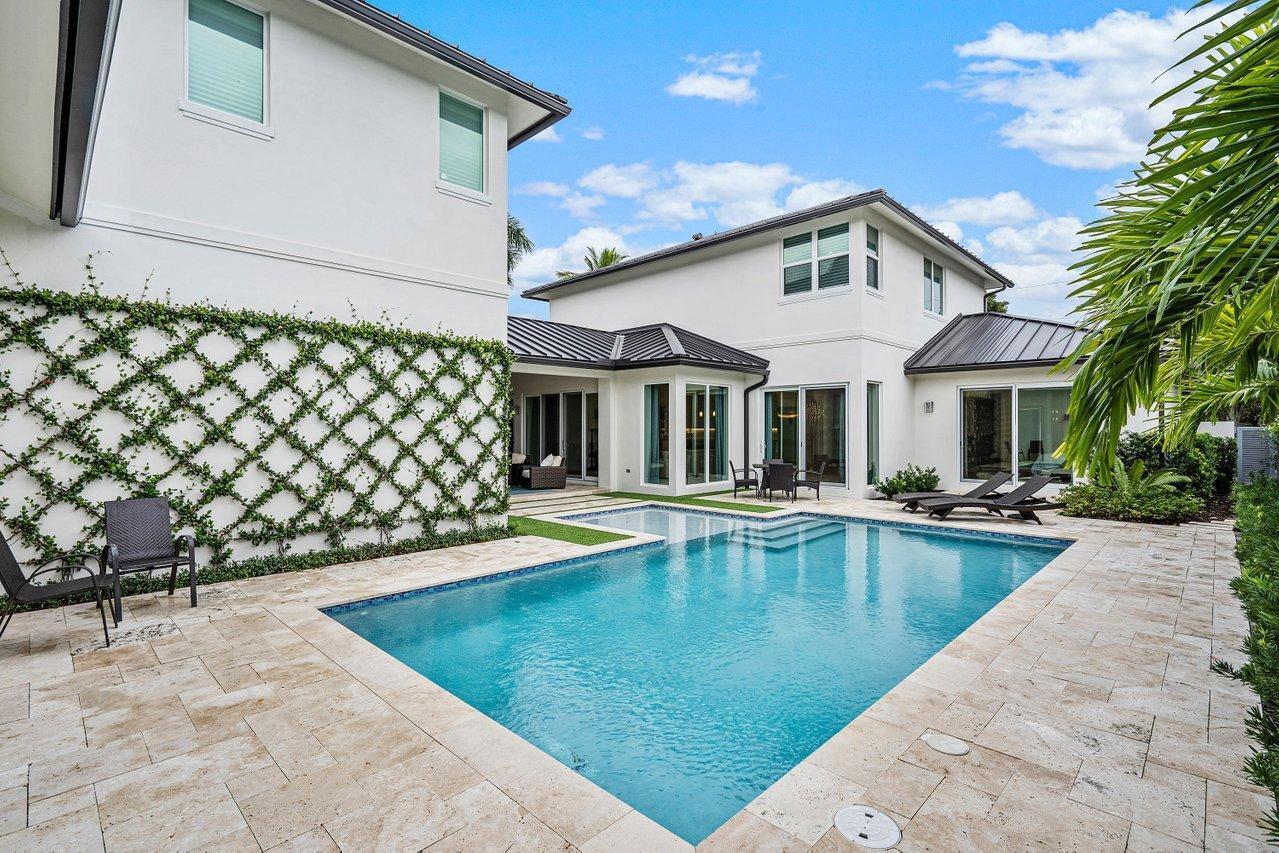 GULFSTREAM ESTATES 2 - Residential Lease