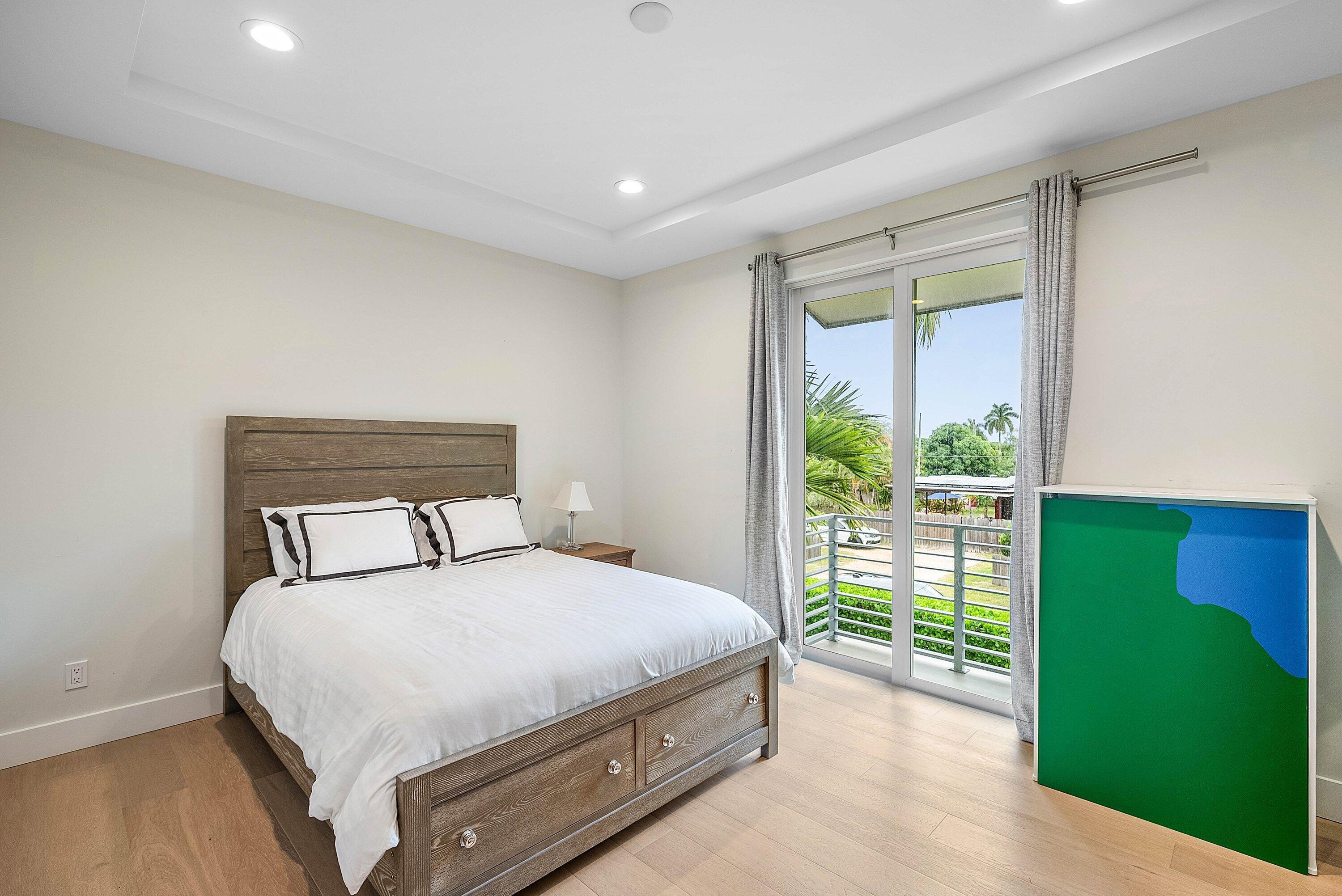 GULFSTREAM ESTATES 2 - Residential Lease