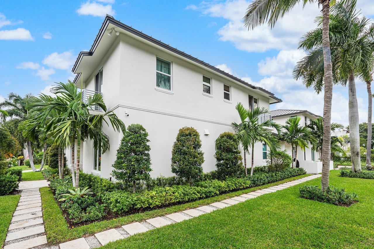 GULFSTREAM ESTATES 2 - Residential Lease