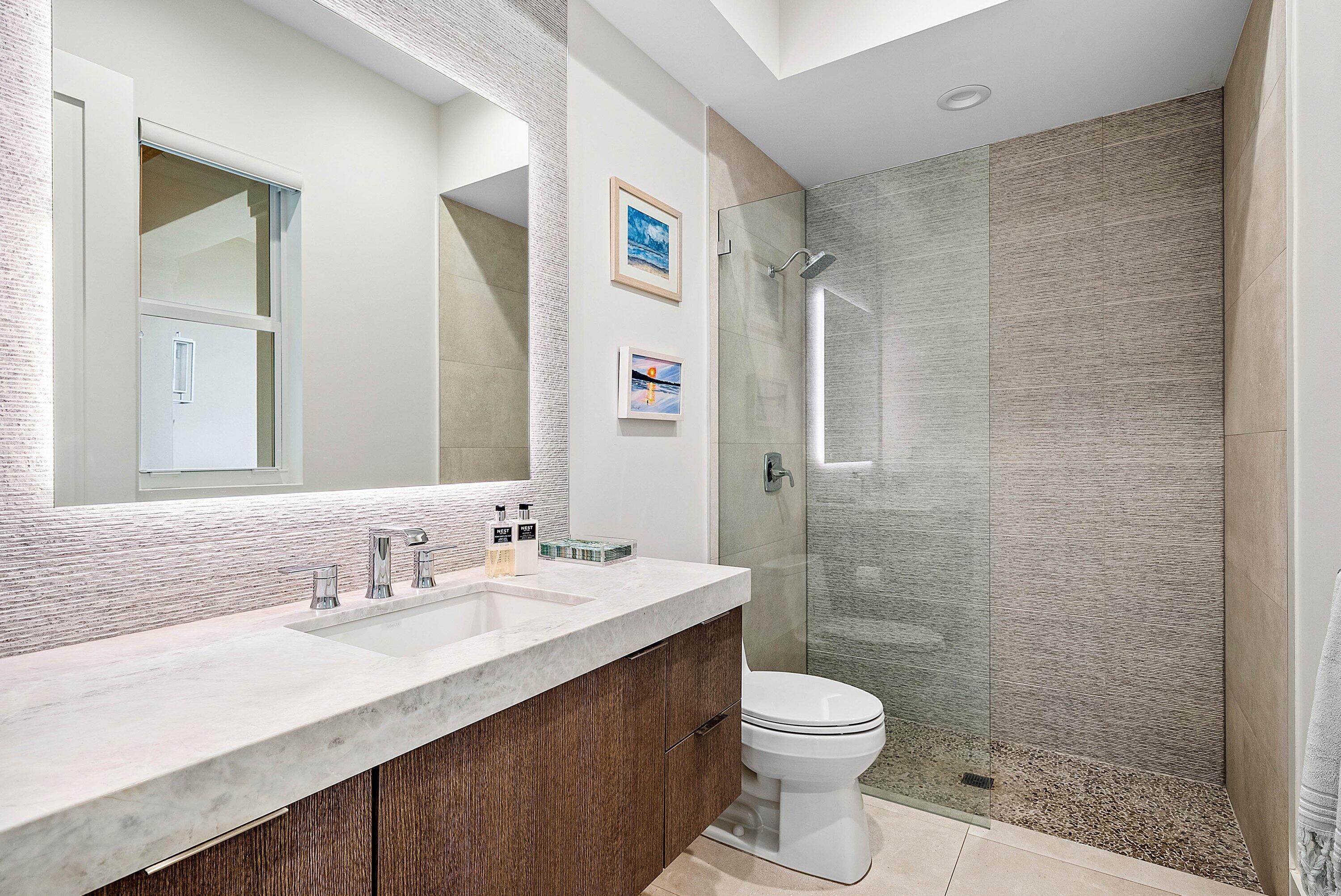GULFSTREAM ESTATES 2 - Residential Lease