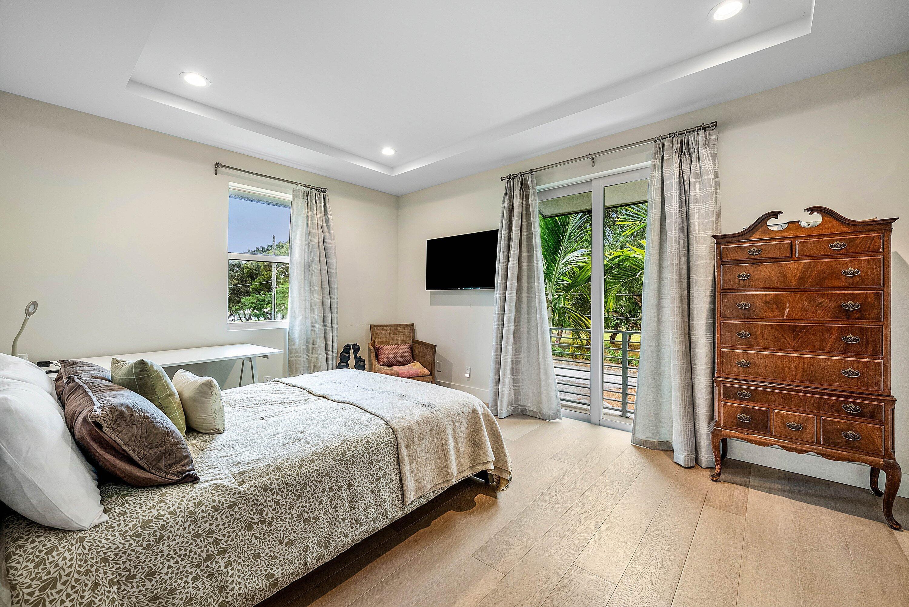 GULFSTREAM ESTATES 2 - Residential Lease