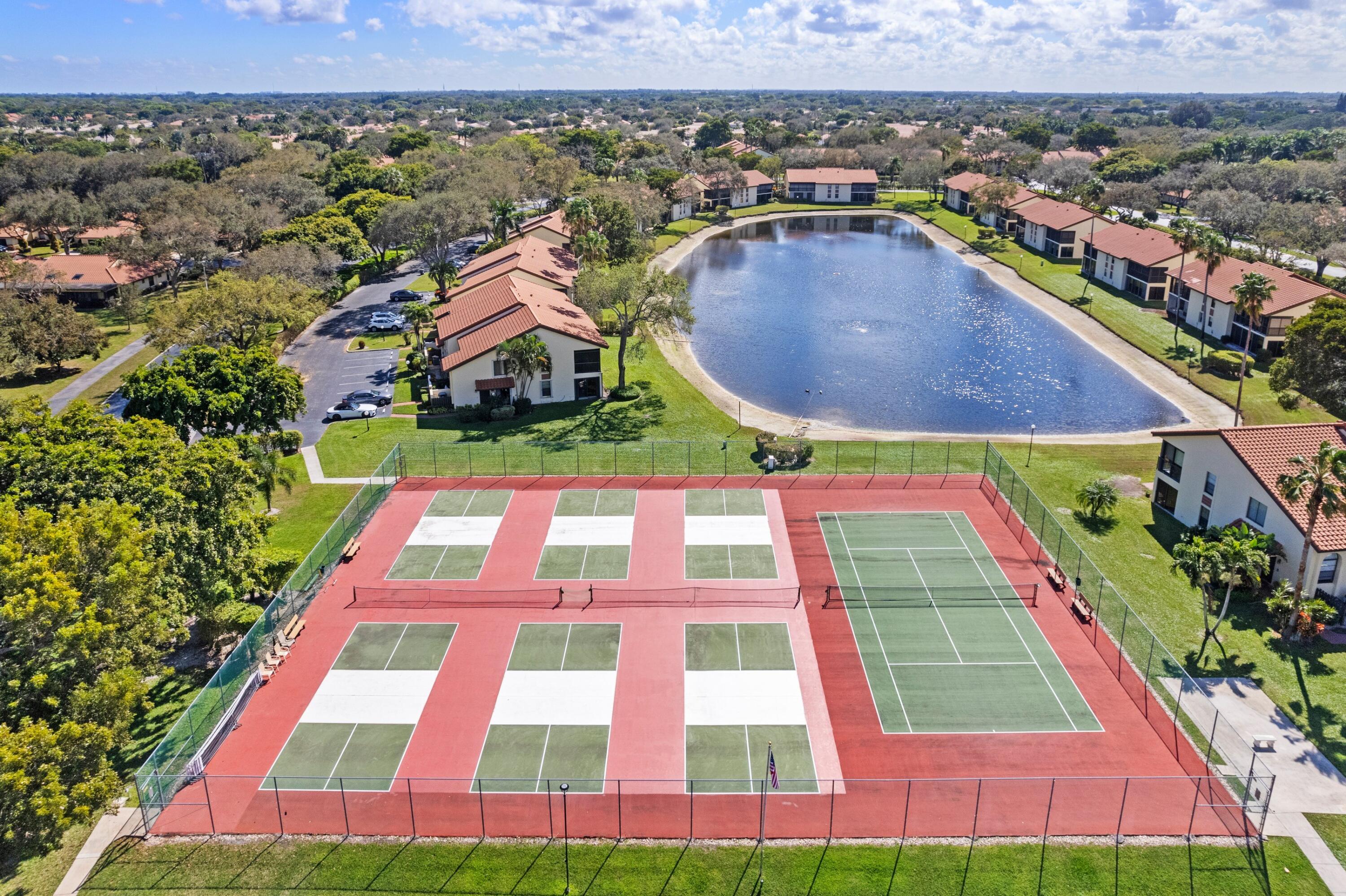 PALM CHASE LAKES CONDO - Residential