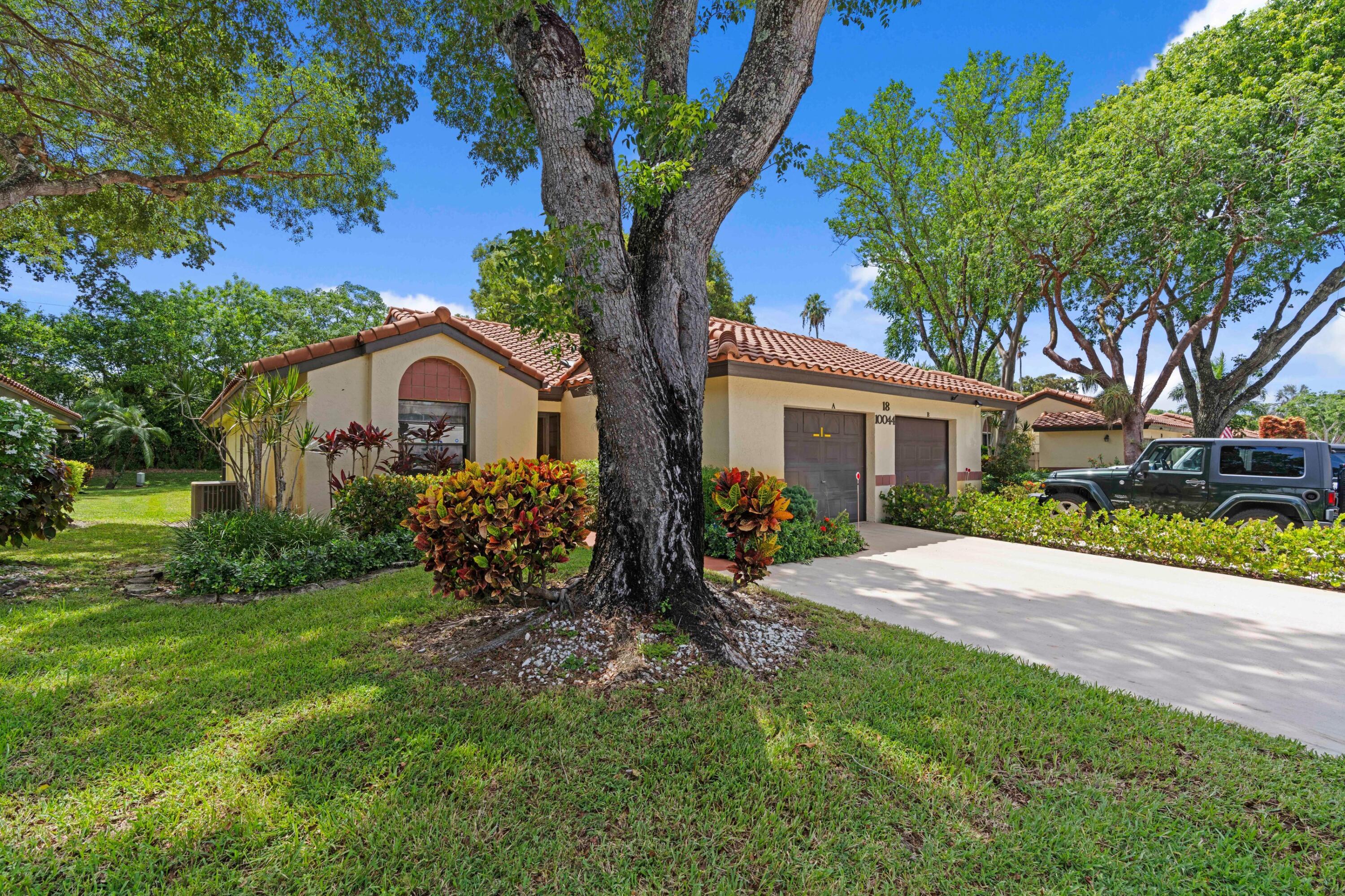 PALM CHASE LAKES CONDO - Residential