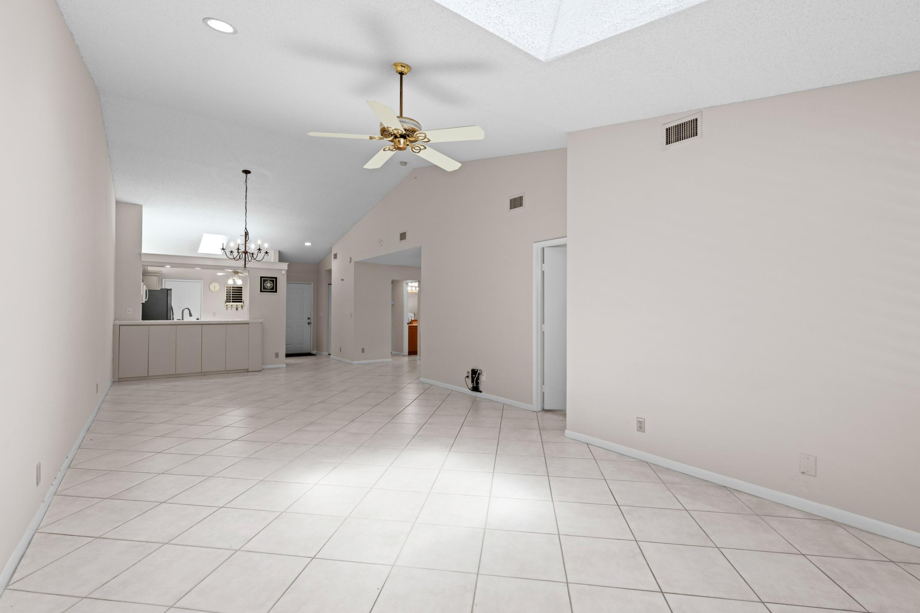 PALM CHASE LAKES CONDO - Residential