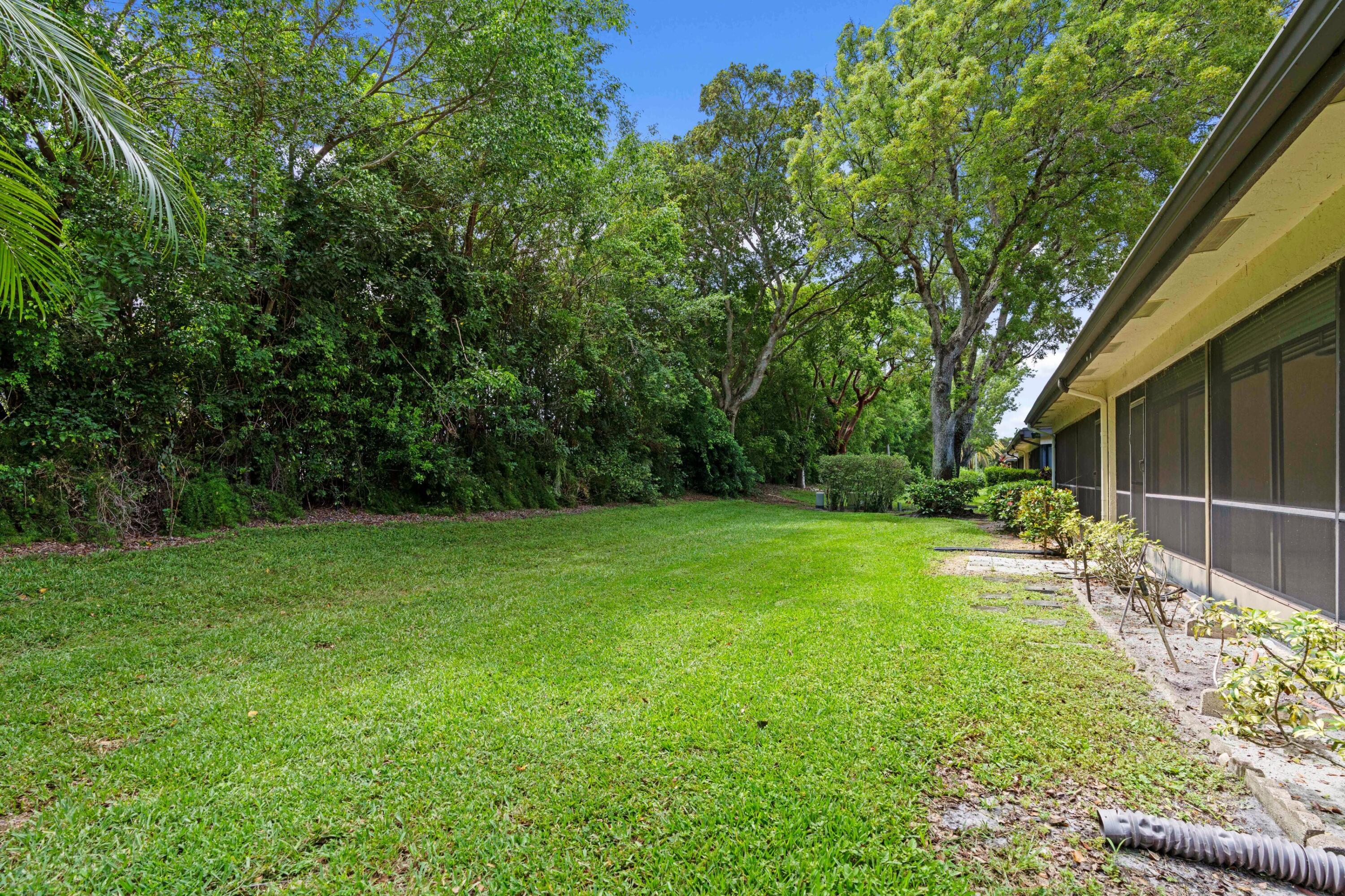 PALM CHASE LAKES CONDO - Residential