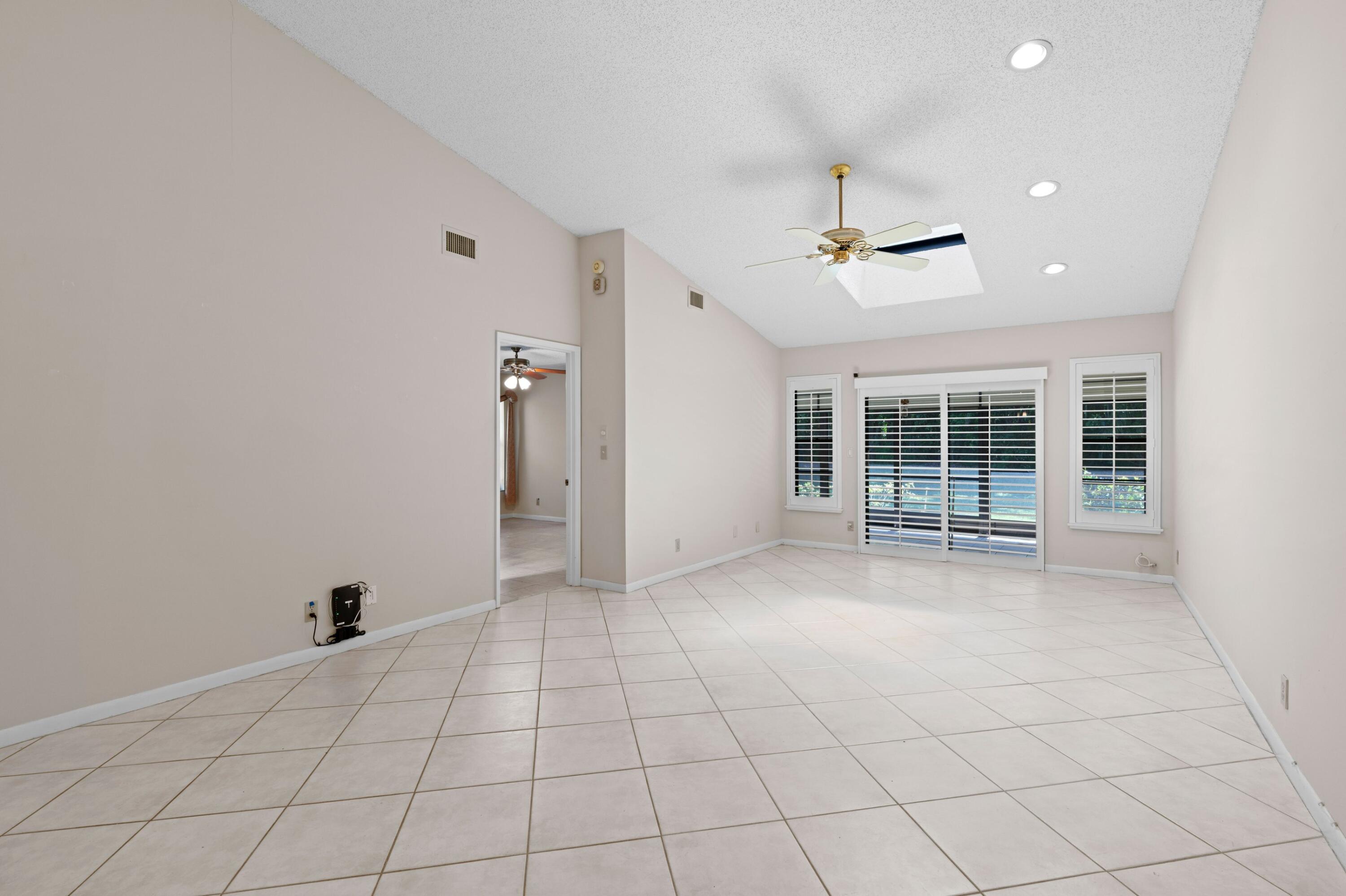 PALM CHASE LAKES CONDO - Residential