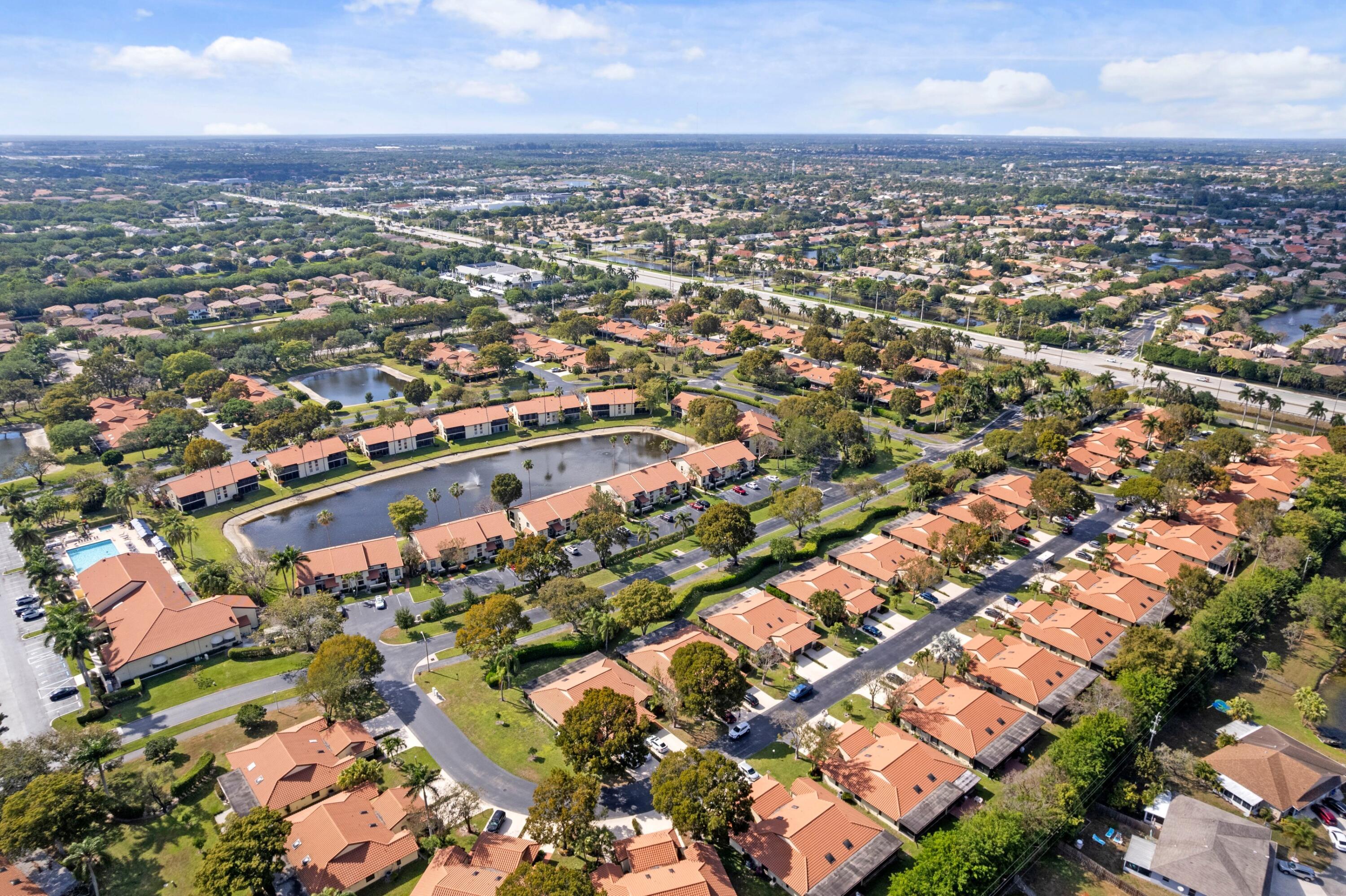 PALM CHASE LAKES CONDO - Residential