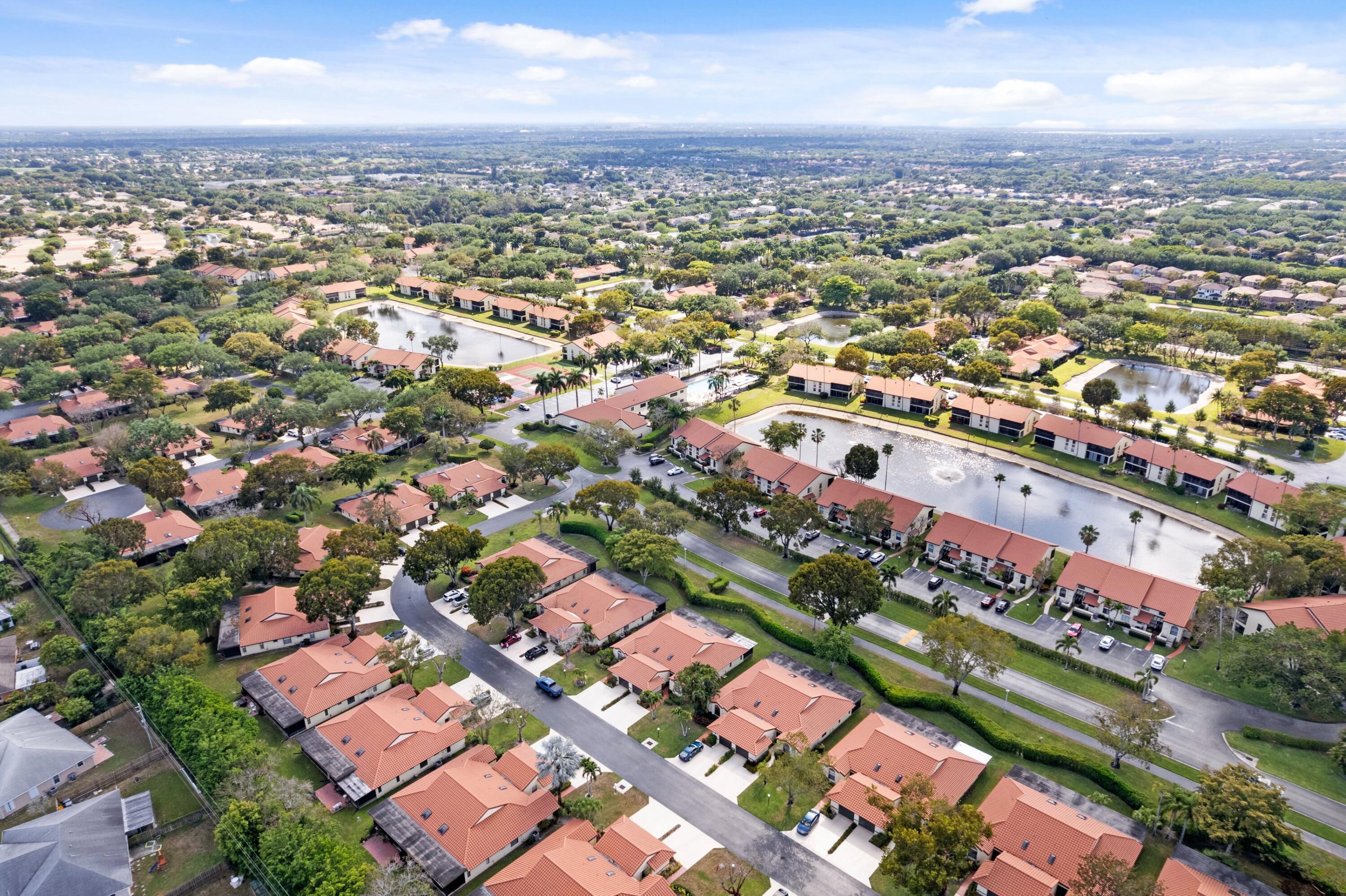 PALM CHASE LAKES CONDO - Residential