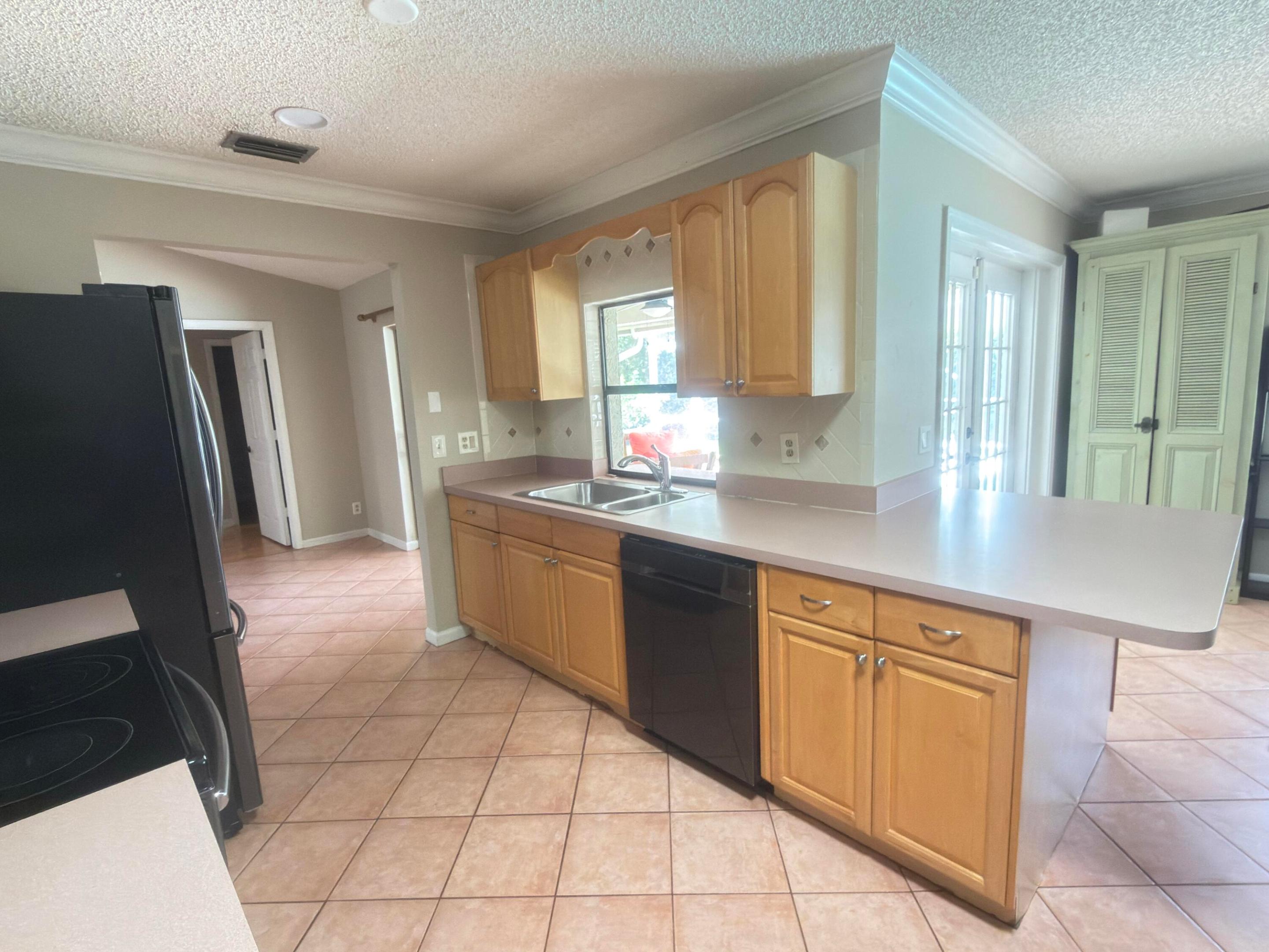 GREENVIEW SHORES 2 OF WELLINGTON - Residential