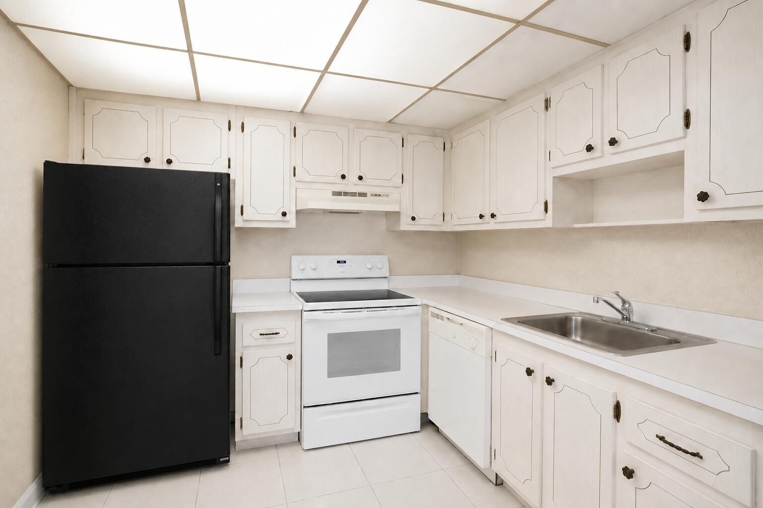 KINGS POINT MONACO CONDOS - Residential