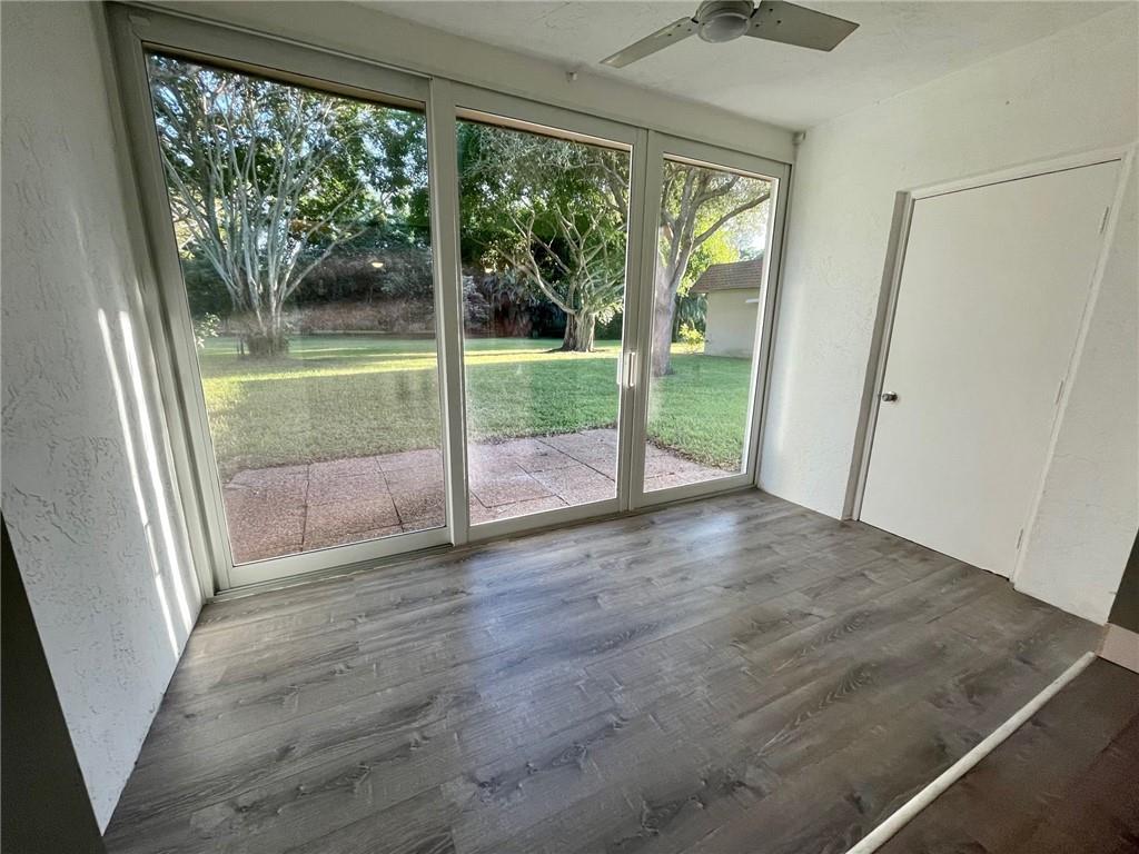 Palmland Villas Condo 1 - Residential