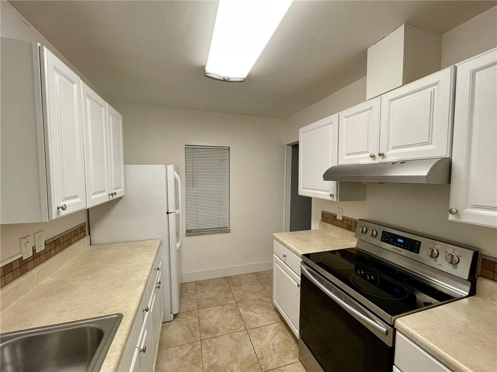 Palmland Villas Condo 1 - Residential