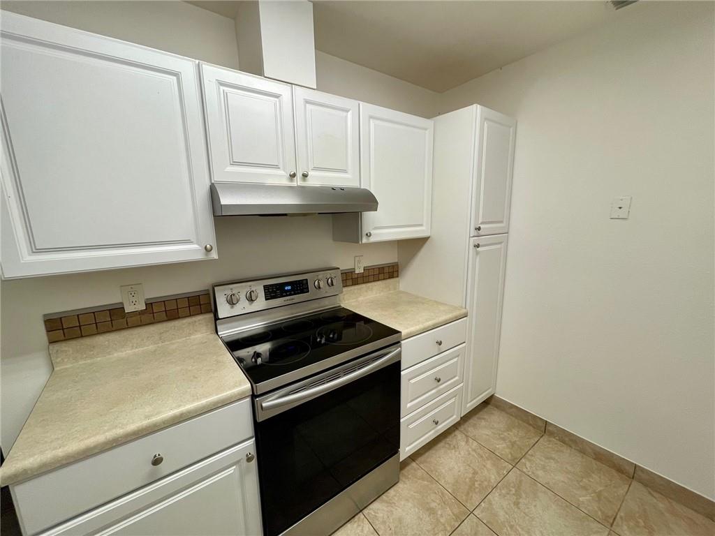 Palmland Villas Condo 1 - Residential