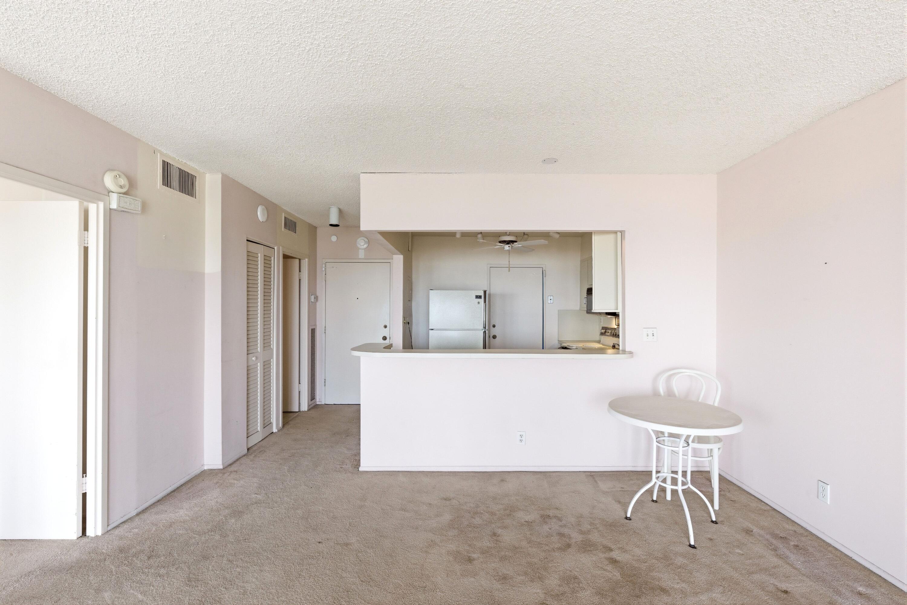 MARINE TOWER CONDO - Residential