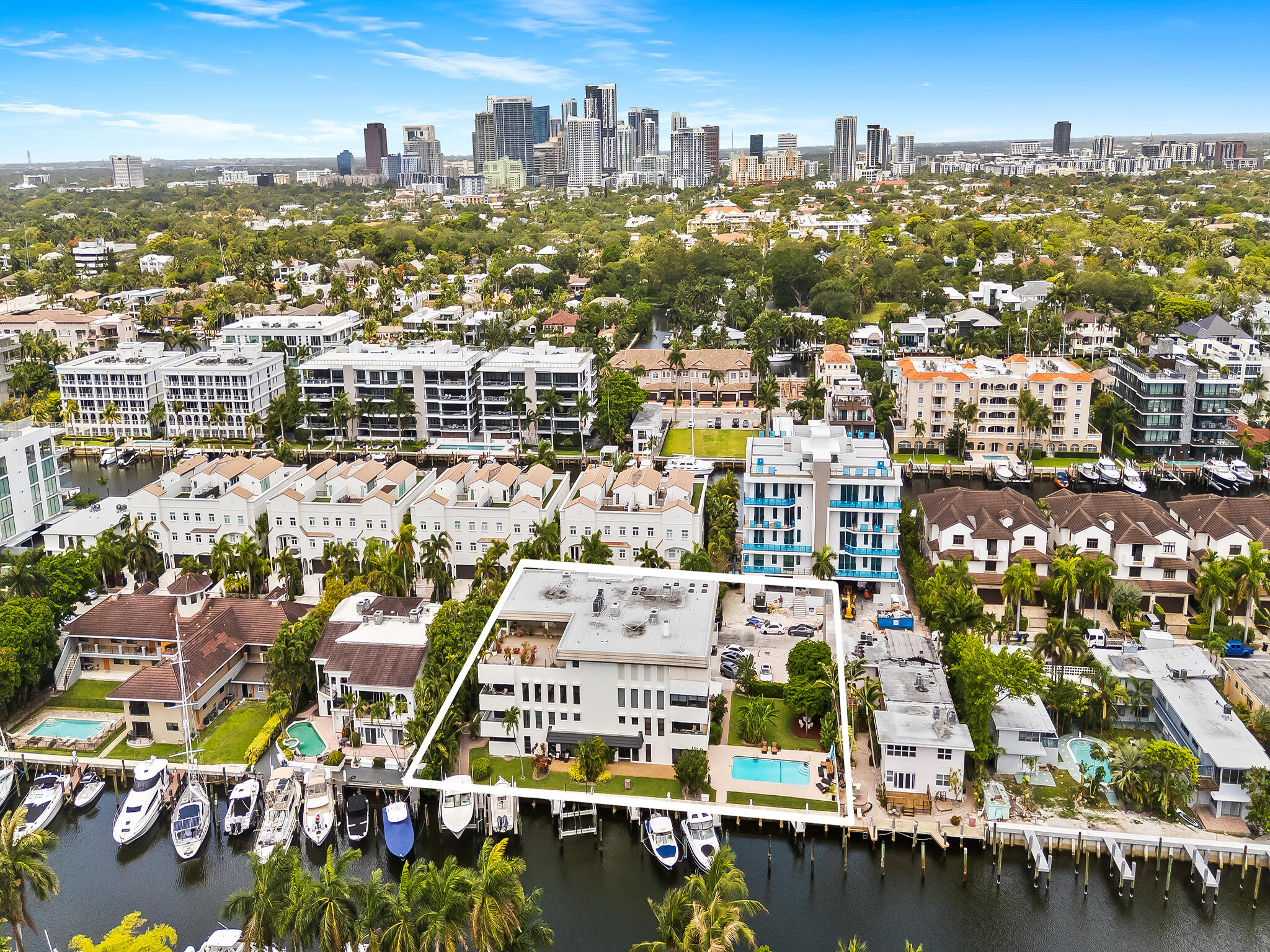76 ISLE OF VENICE CO-OP - Residential