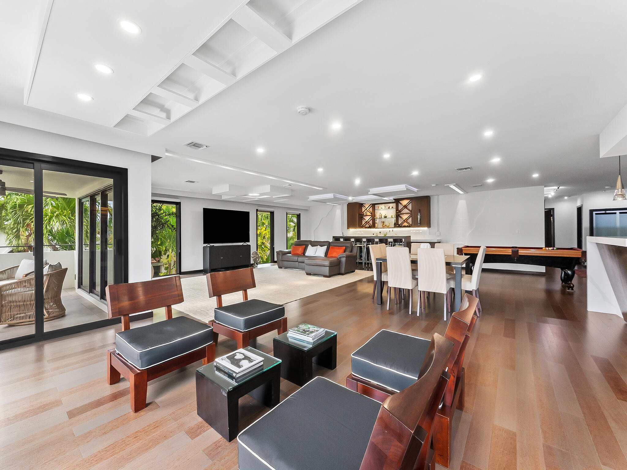 76 ISLE OF VENICE CO-OP - Residential