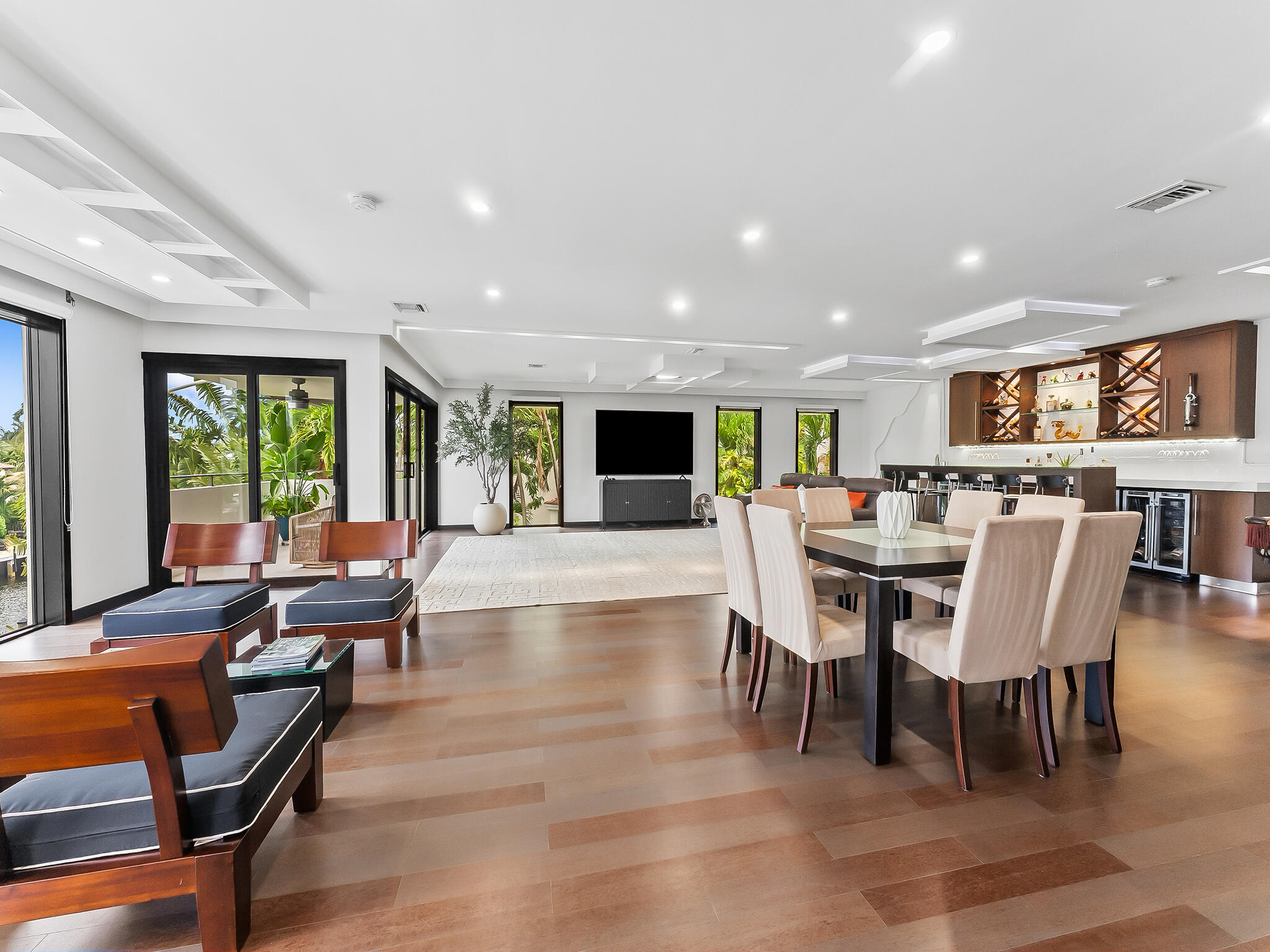 76 ISLE OF VENICE CO-OP - Residential