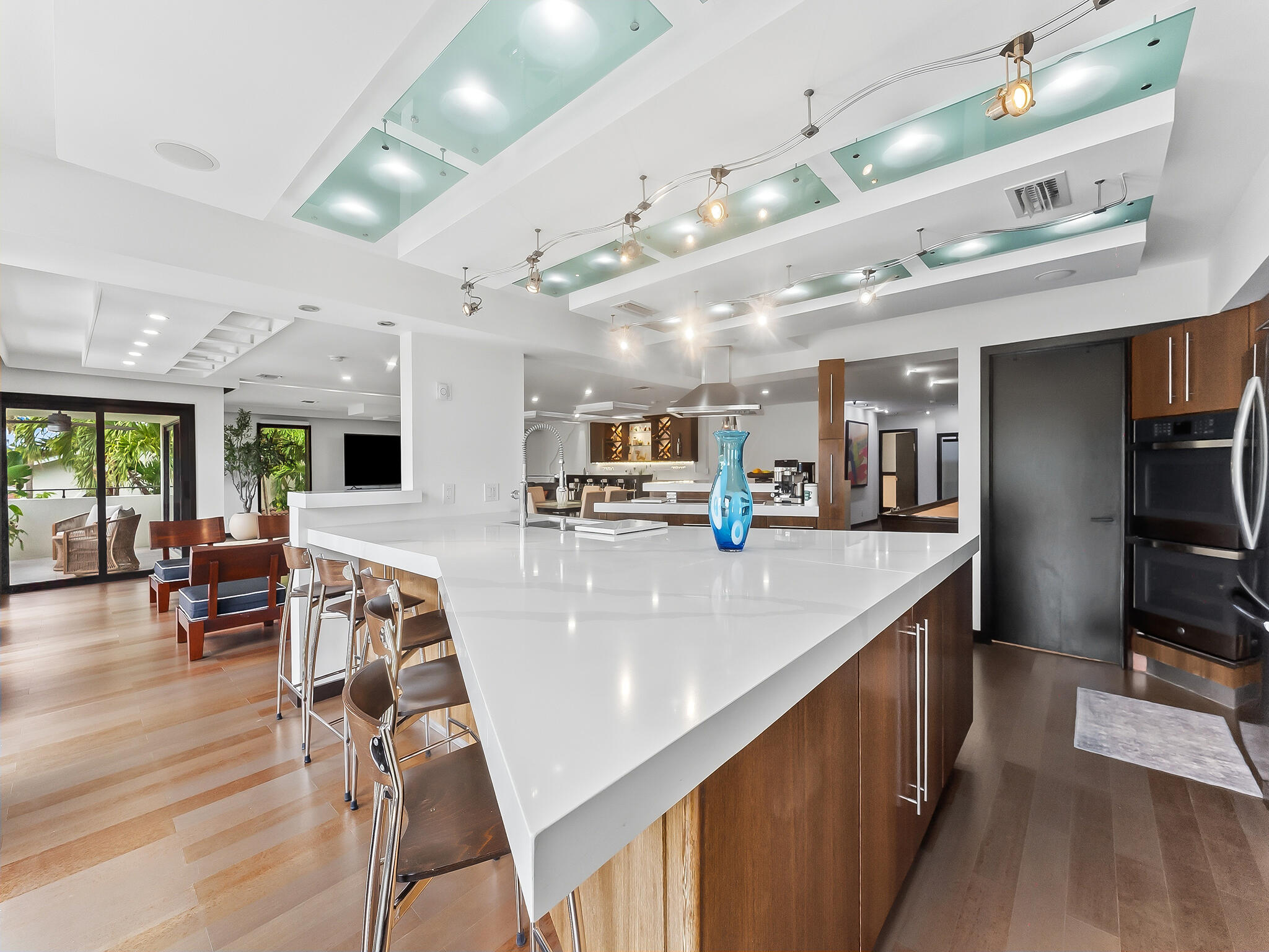 76 ISLE OF VENICE CO-OP - Residential