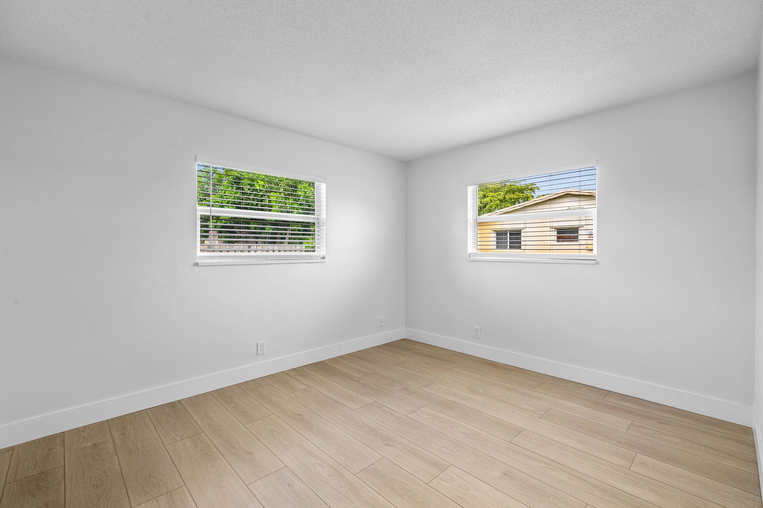 BOCA WOODS - Residential Lease