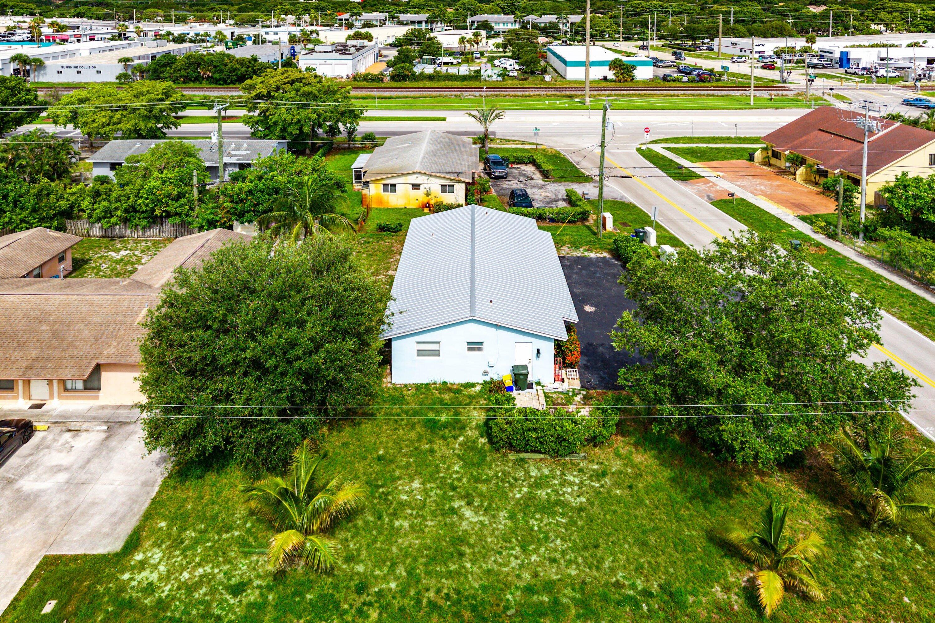 BOCA WOODS - Residential Lease