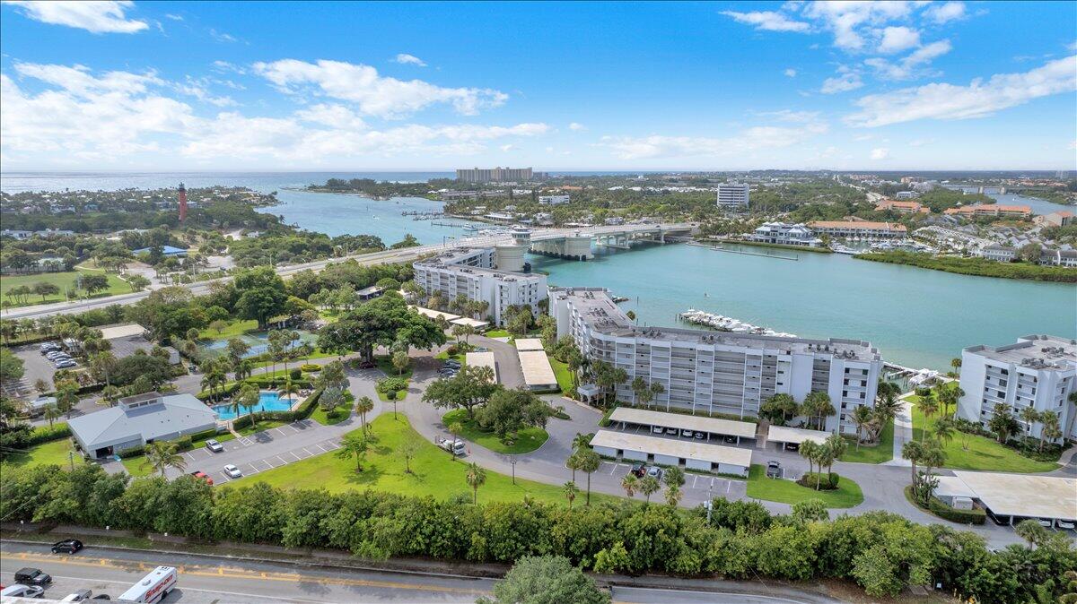 JUPITER COVE CONDO - Residential
