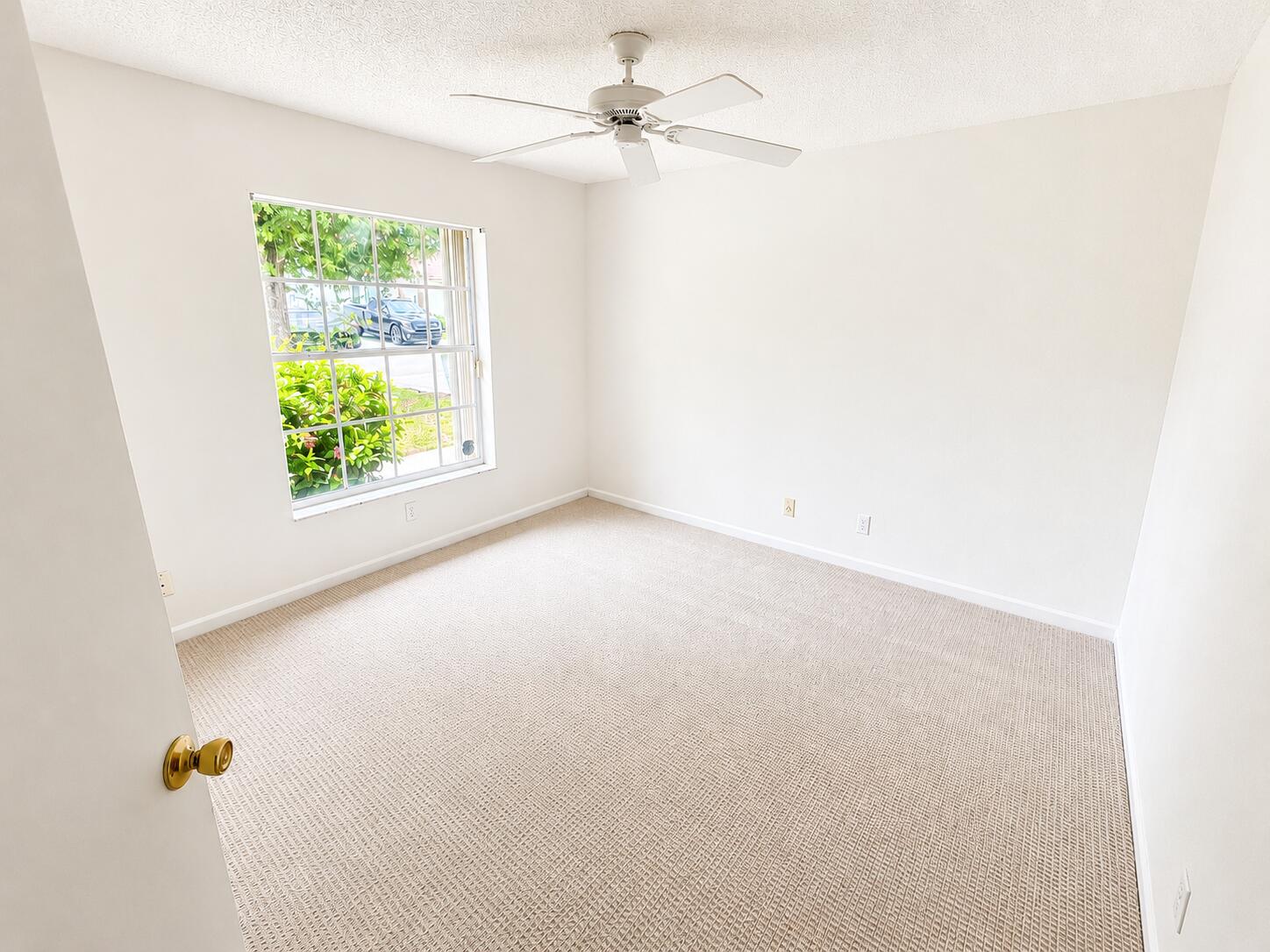 PRINCETON PLACE AT GABLES END - Residential