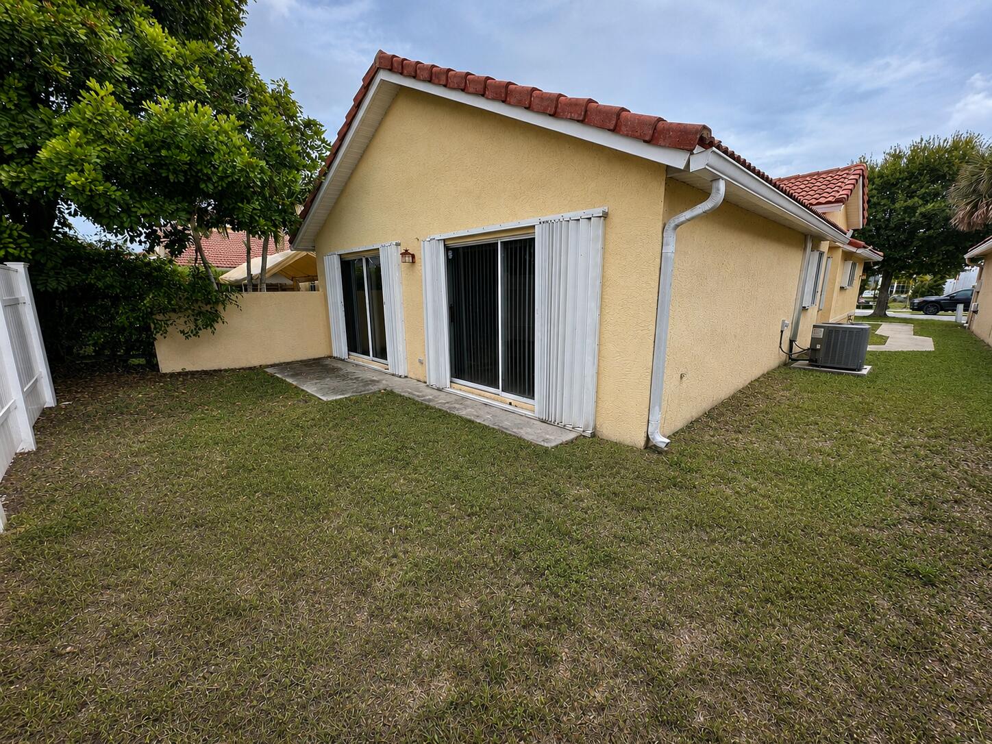 PRINCETON PLACE AT GABLES END - Residential