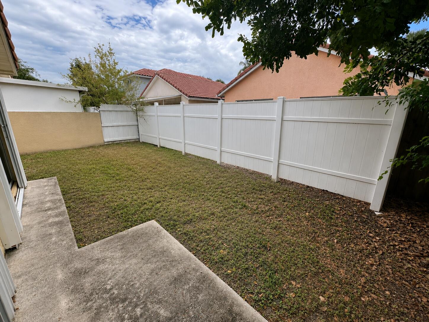 PRINCETON PLACE AT GABLES END - Residential