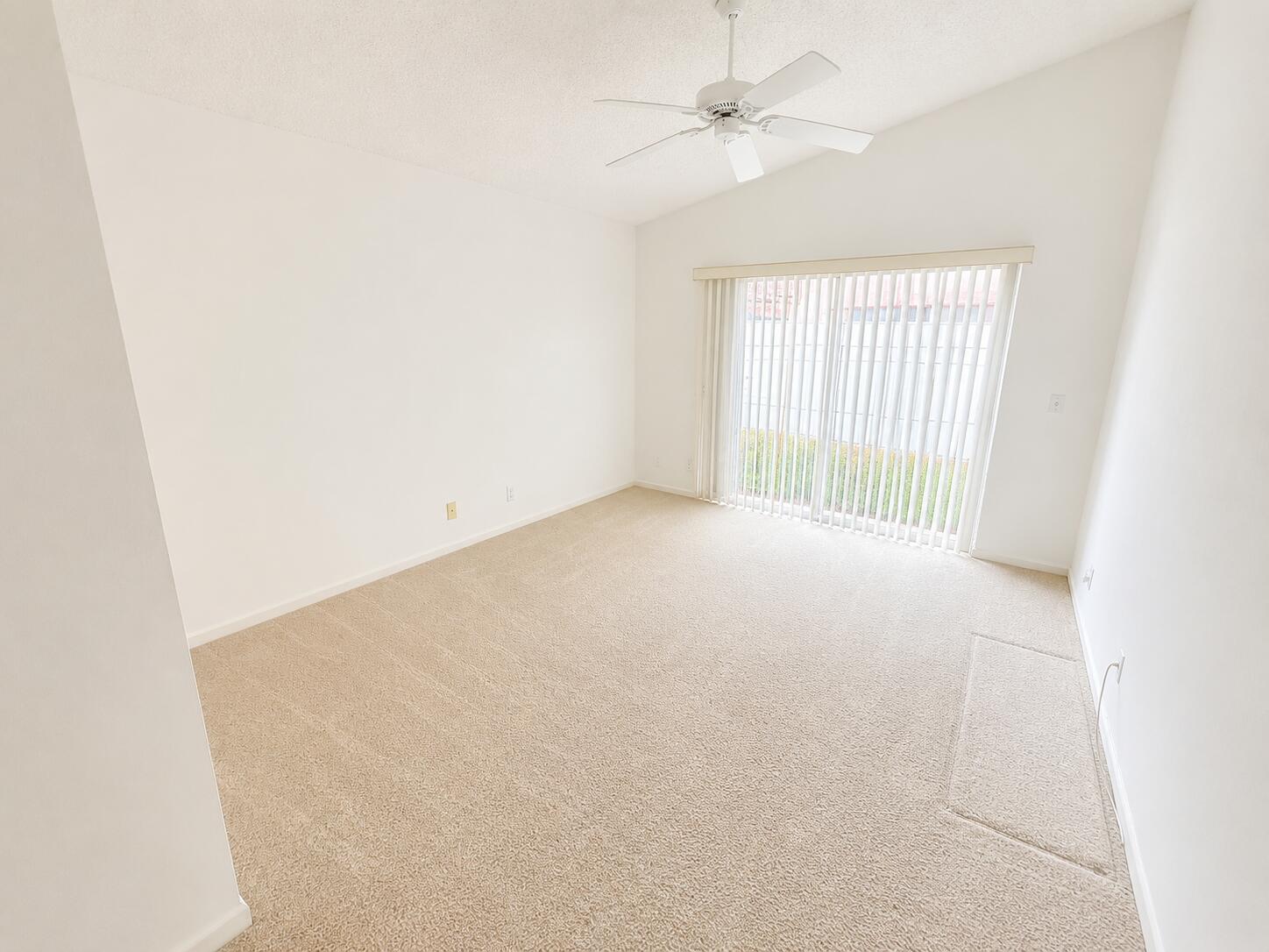 PRINCETON PLACE AT GABLES END - Residential