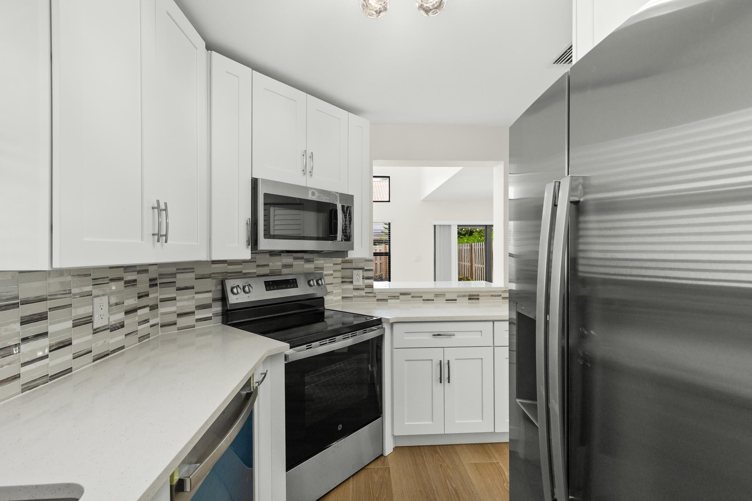 WIMBLEDON VILLAS OF VIA VERDE - Residential Lease