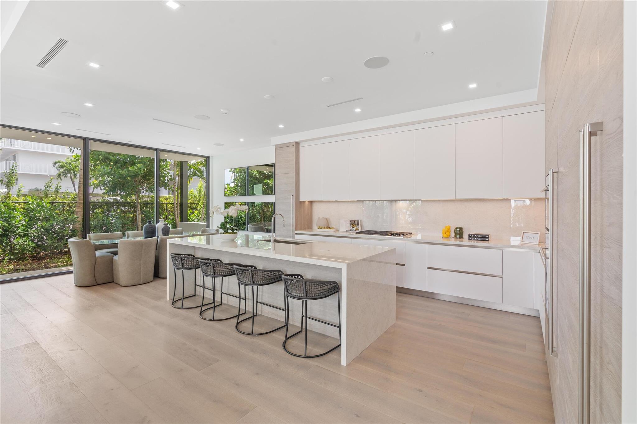 ESTATES AT OCEAN DELRAY - Residential