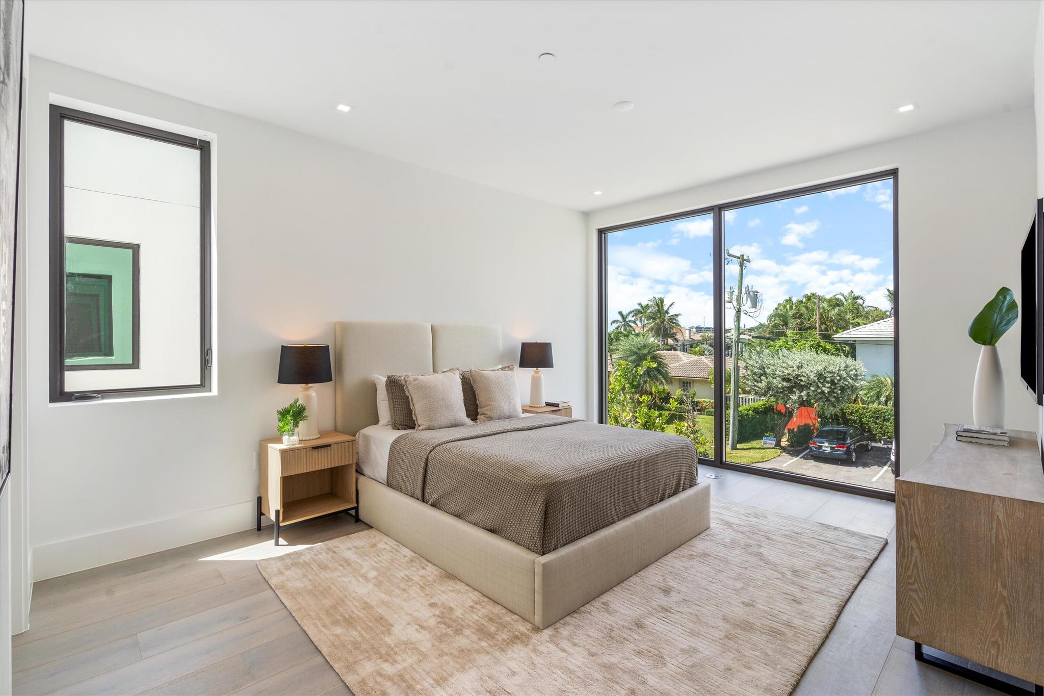 ESTATES AT OCEAN DELRAY - Residential