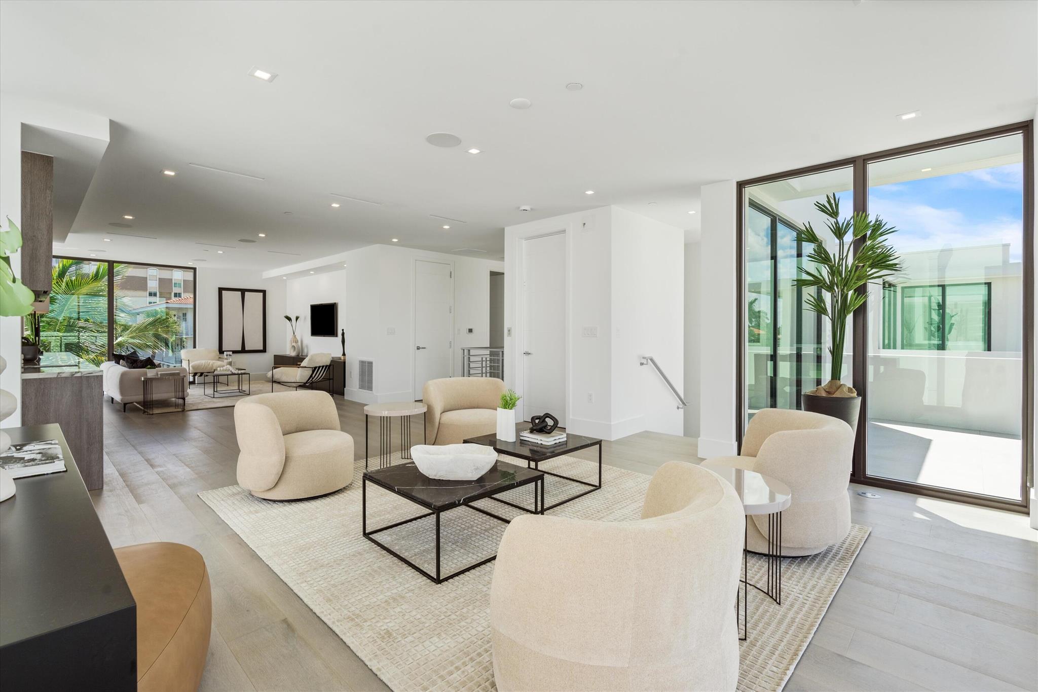 ESTATES AT OCEAN DELRAY - Residential