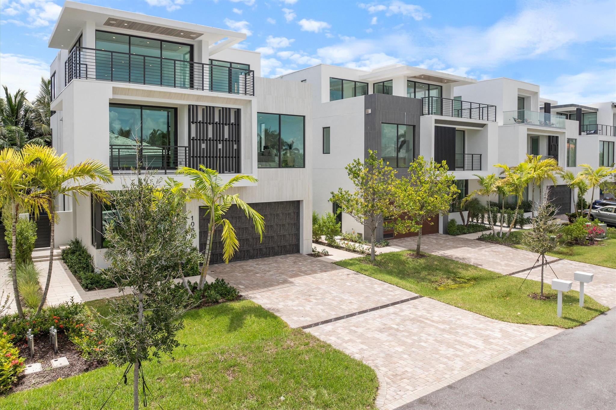 ESTATES AT OCEAN DELRAY - Residential