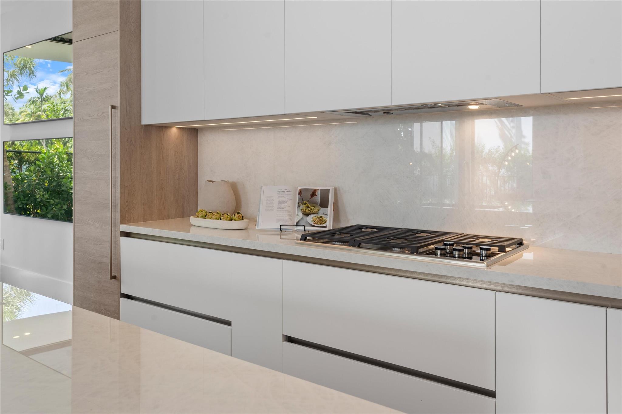 ESTATES AT OCEAN DELRAY - Residential