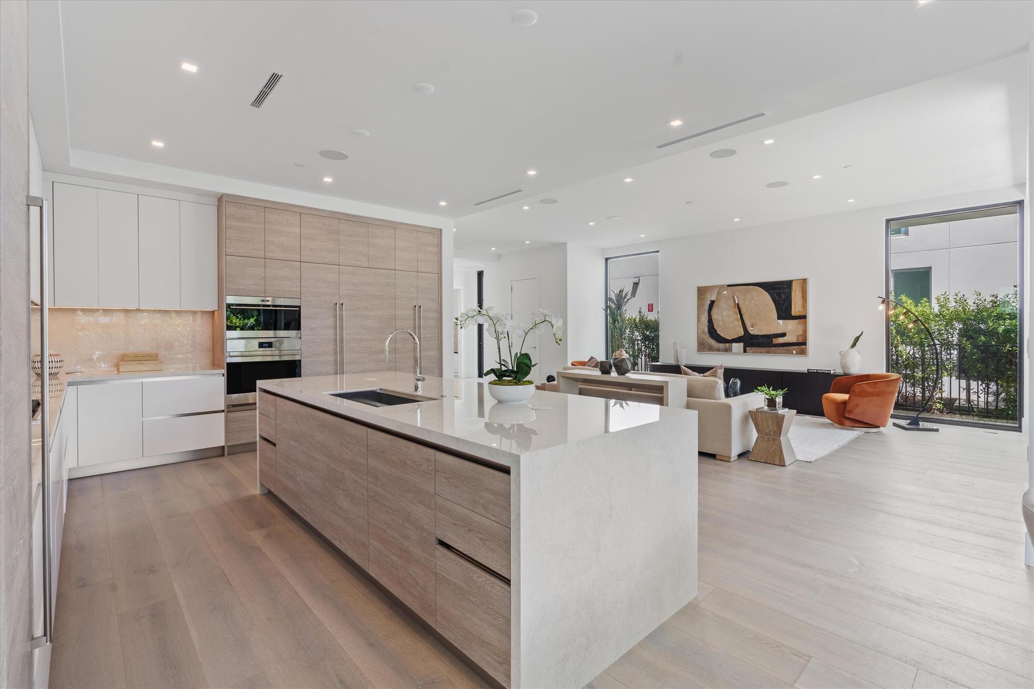 ESTATES AT OCEAN DELRAY - Residential