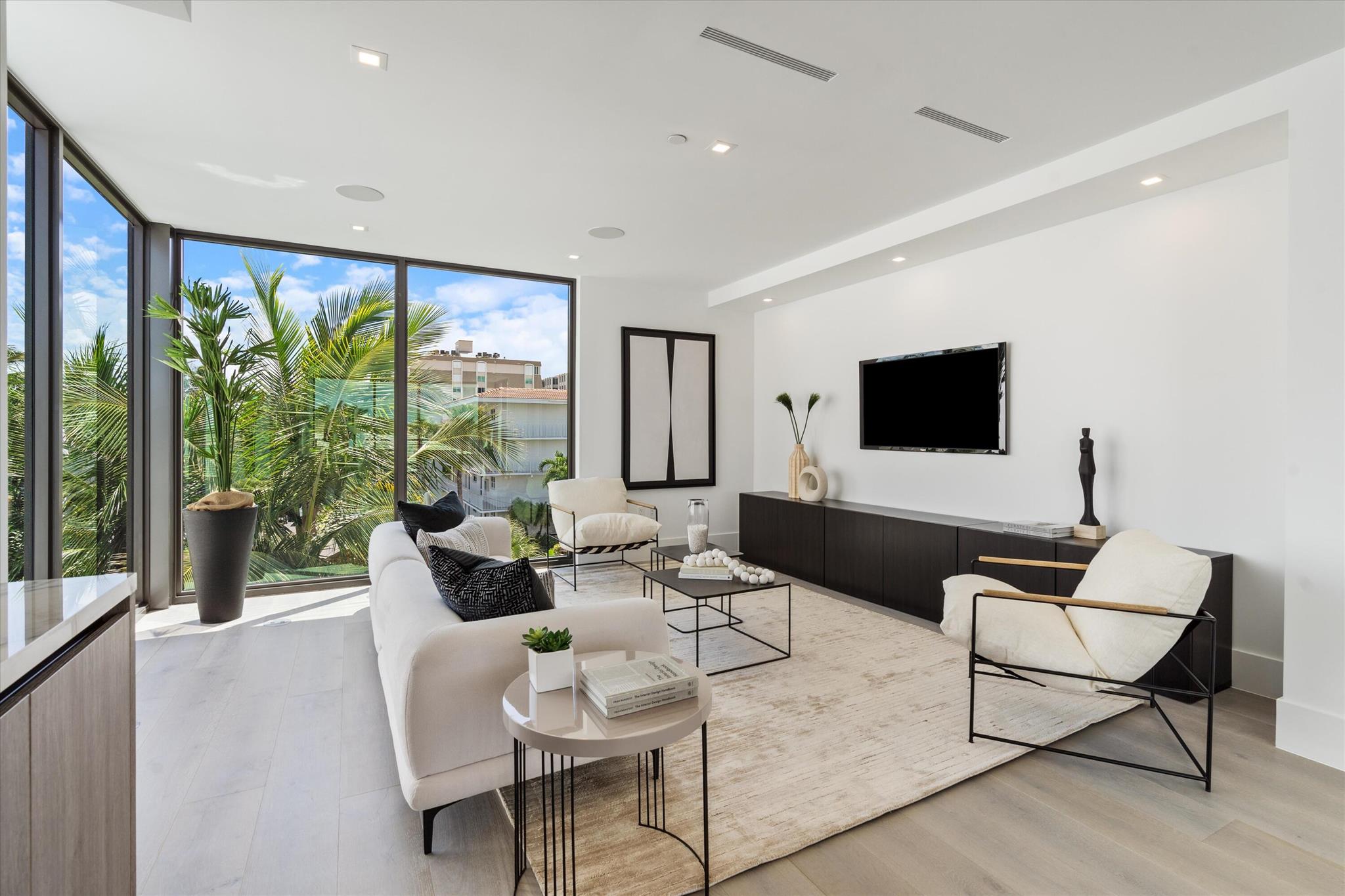 ESTATES AT OCEAN DELRAY - Residential