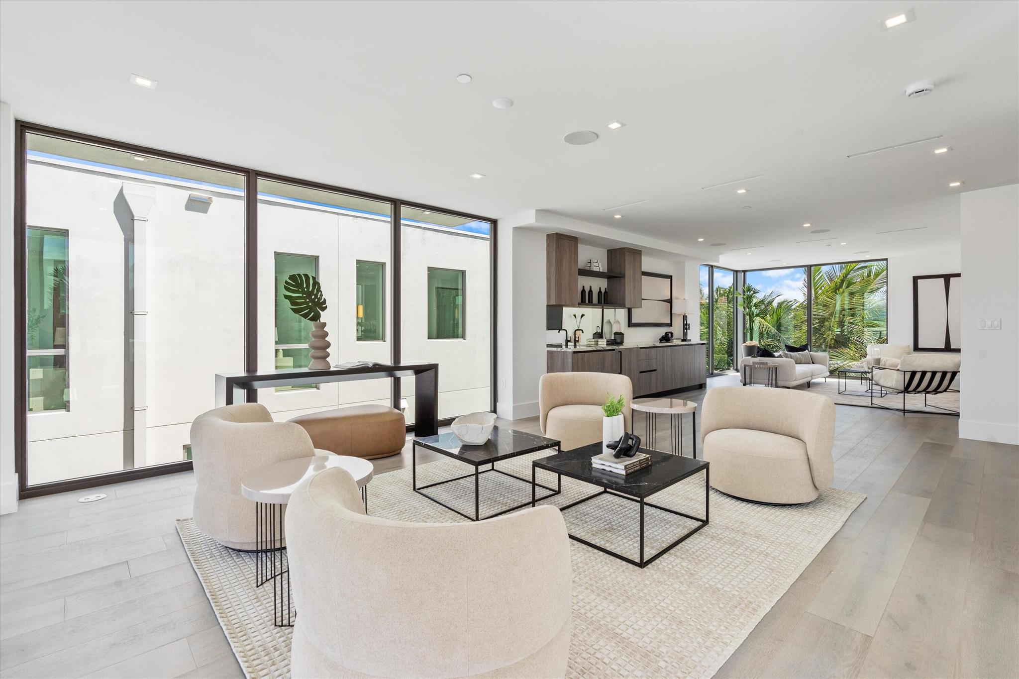 ESTATES AT OCEAN DELRAY - Residential