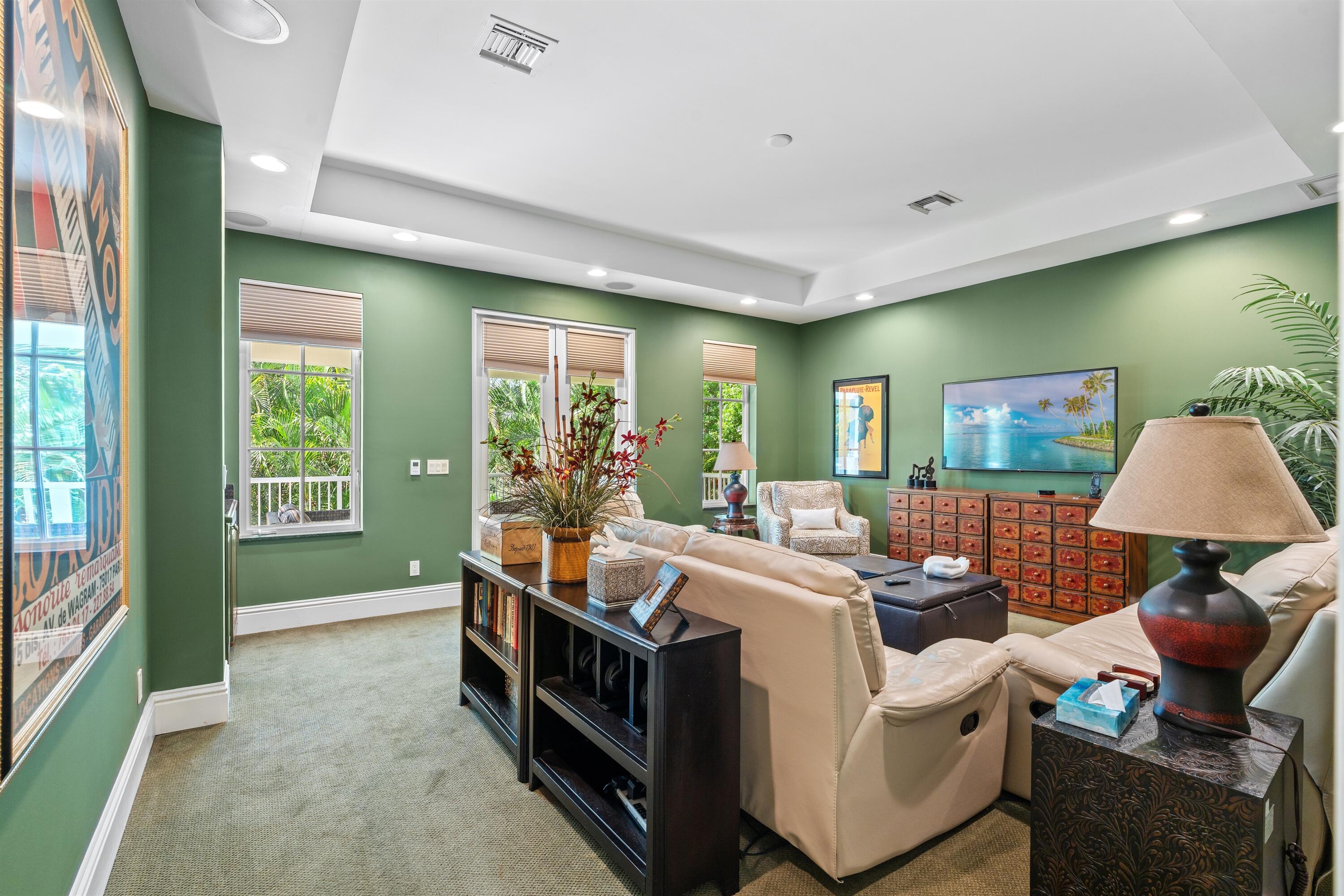SEASPRAY ESTATES DELRAY BCH - Residential