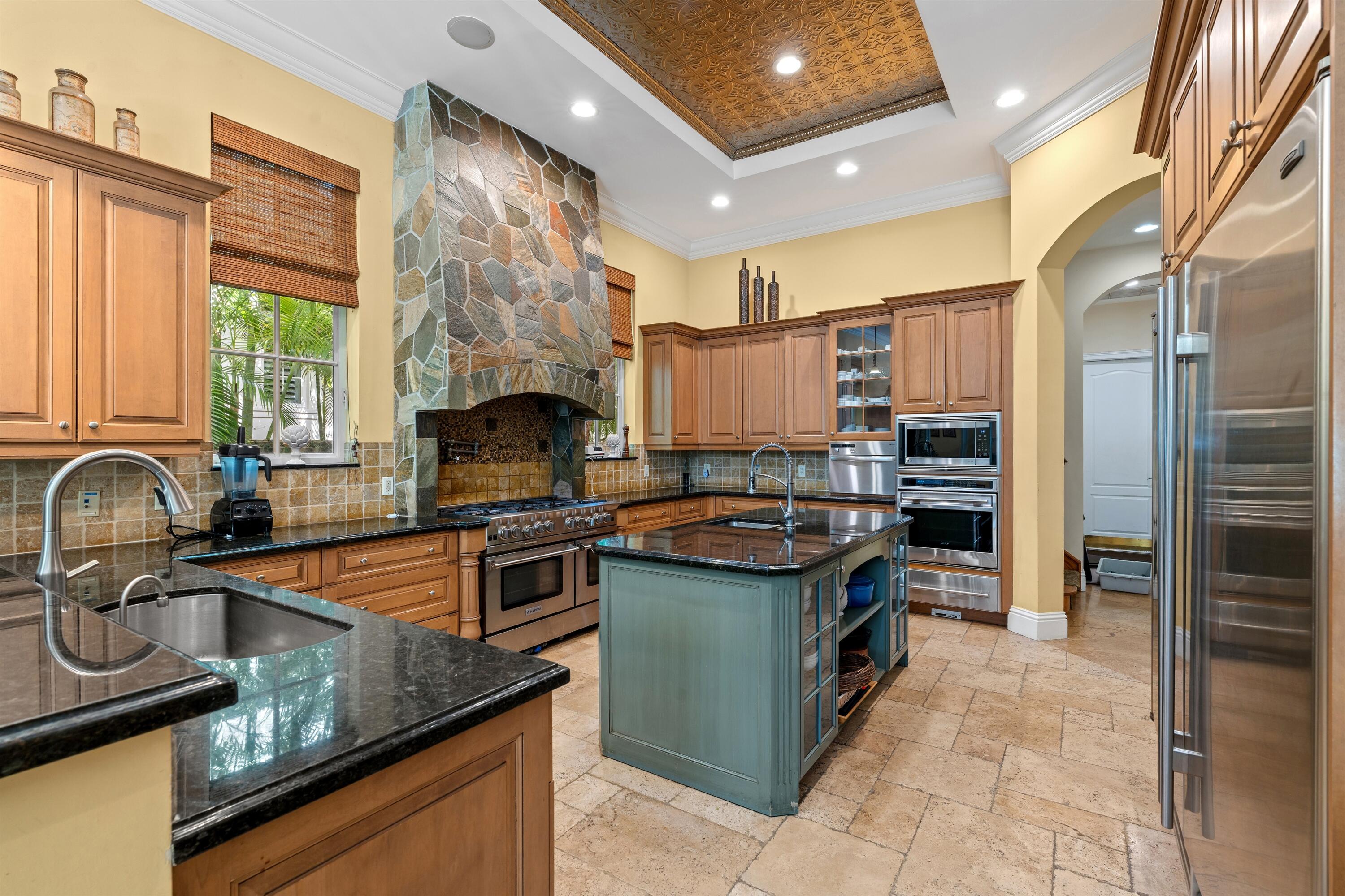 SEASPRAY ESTATES DELRAY BCH - Residential
