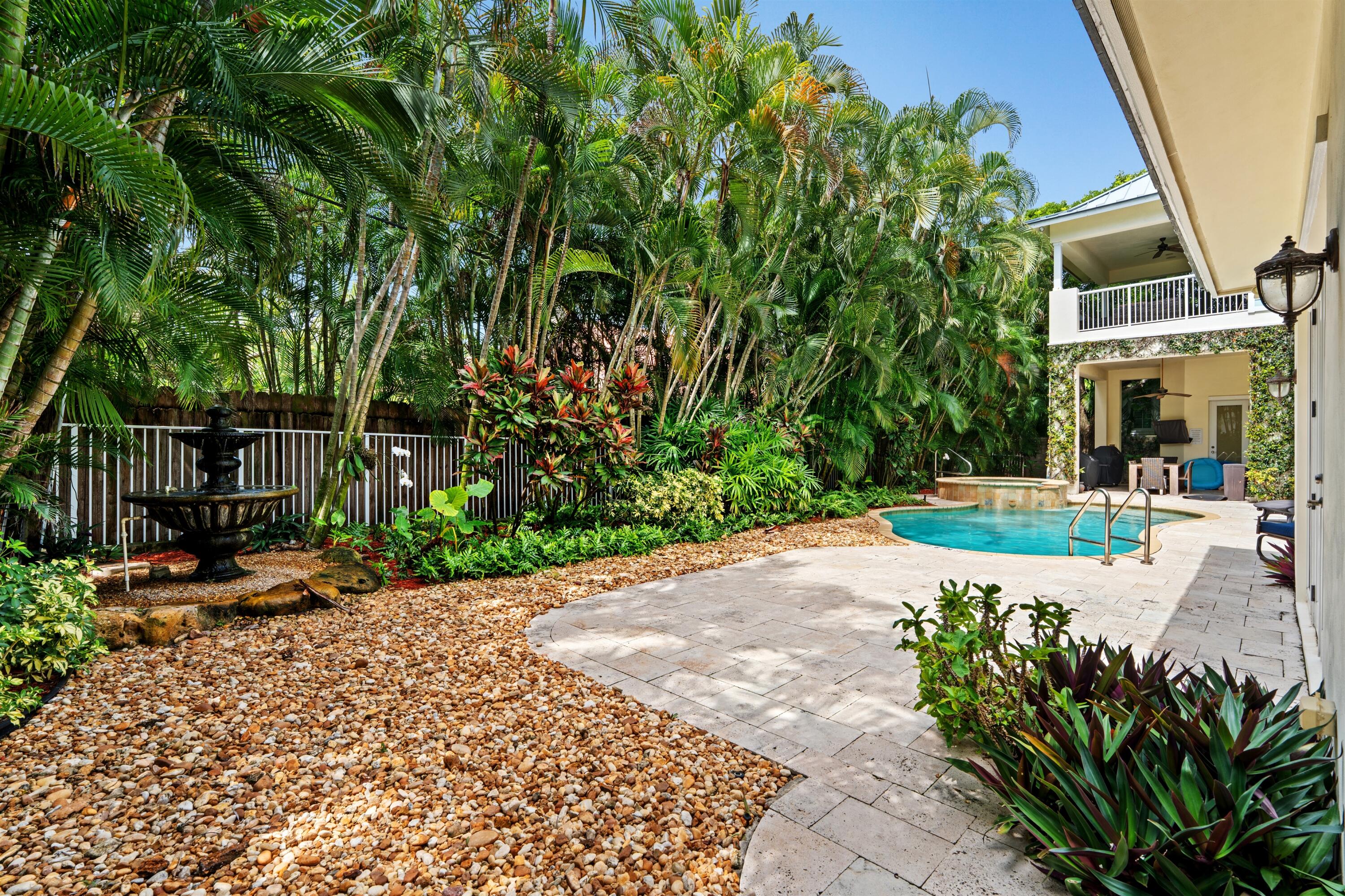 SEASPRAY ESTATES DELRAY BCH - Residential