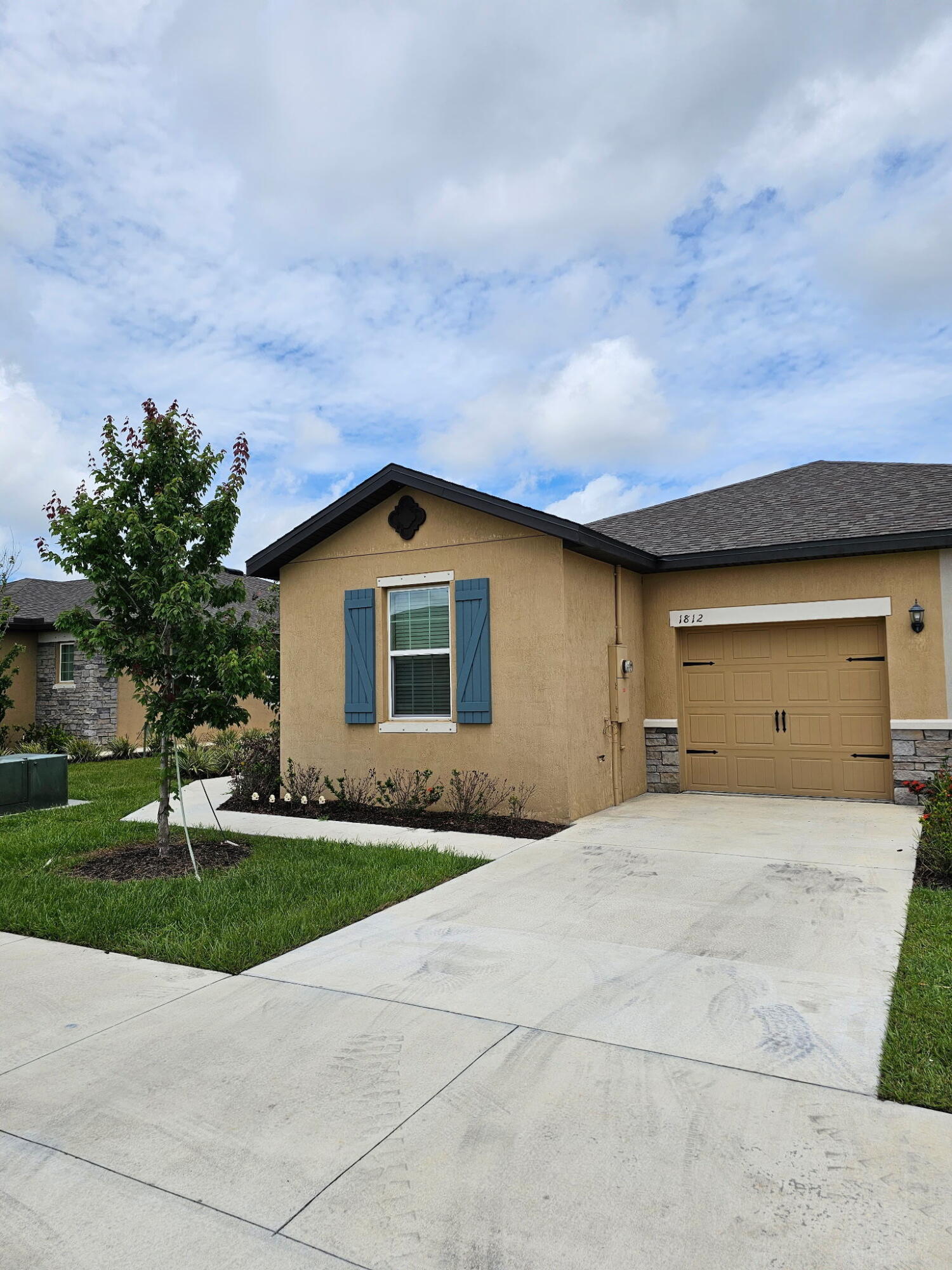 Welcome home to Celebration Pointe! This beautiful 4-bedroom, 2-bathroom home with a 1-car garage offers the perfect blend of comfort, style, and convenience. Featuring an open-concept floor plan, spacious living areas, and a modern kitchen with ample cabinet and counter space, this home is designed for both everyday living and entertaining. The split-bedroom layout provides privacy for the primary suite, complete with an en-suite bathroom and generous closet space. Three additional bedrooms offer flexibility for family, guests, or a home office. Enjoy the convenience of a one-car garage, indoor laundry area, and a private backyard perfect for relaxing after a long day. Located in the growing Celebration Pointe community, residents enjoy easy access to I-95, shopping, dining, schools,  and all that the Treasure Coast has to offer. Don't miss this opportunity to lease a well-maintained home in one of Fort Pierce's newest communities. Schedule your showing today!