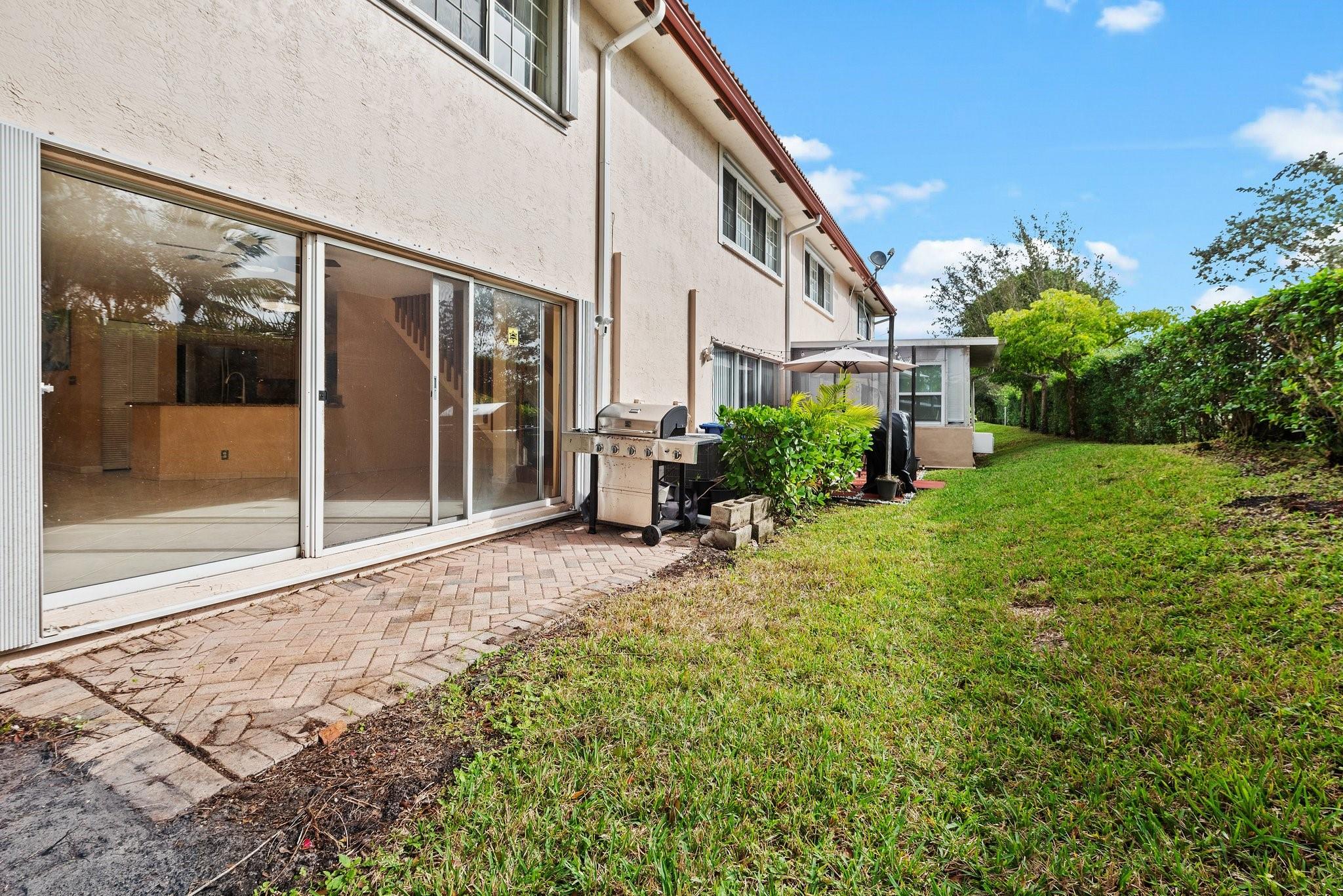 CORSPR VILLAGE GREEN - Residential