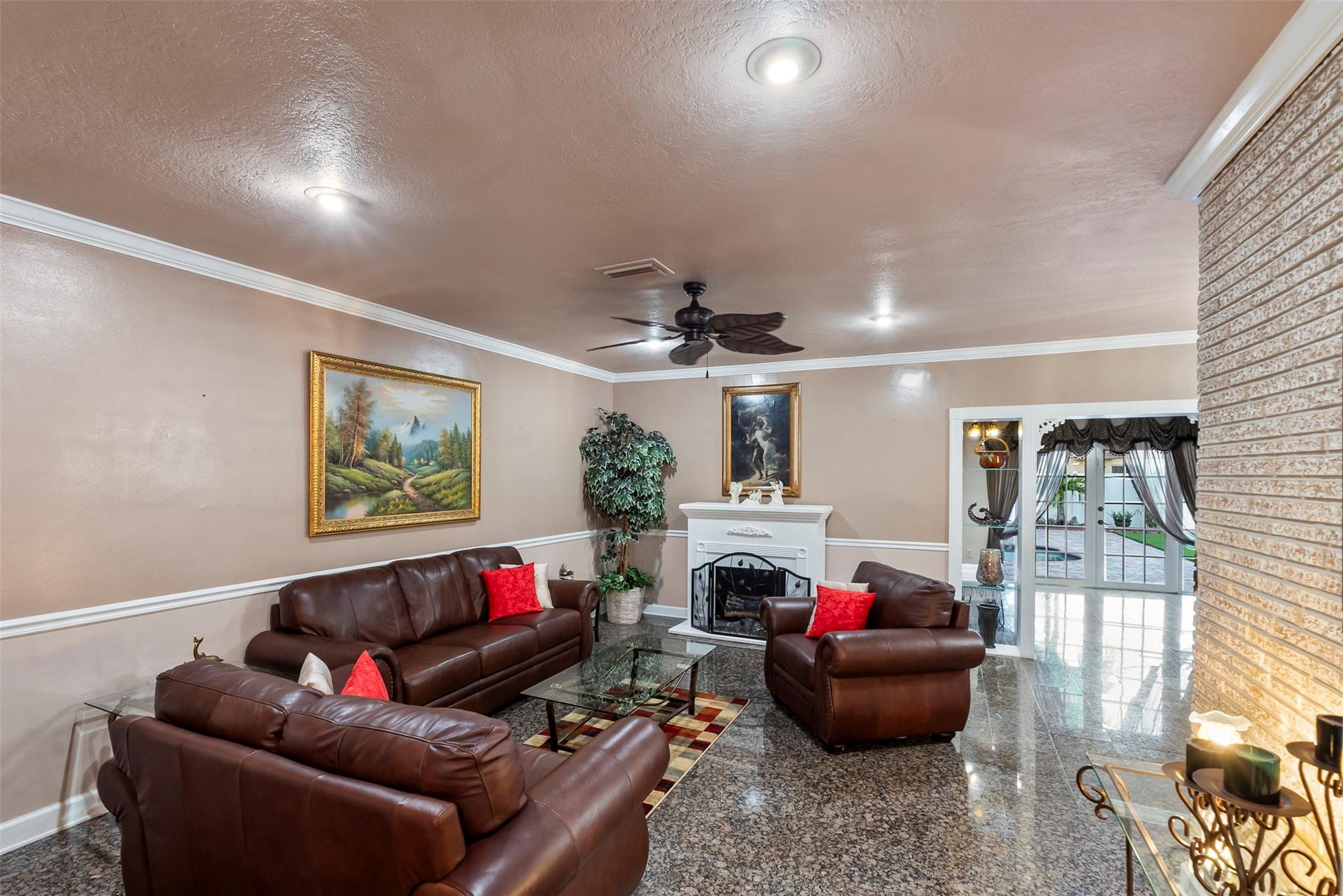BREEZESWEPT PARK ESTATES - Residential