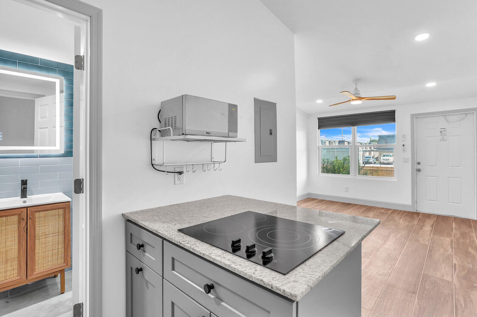 WESTFIELD AT WPB - Residential Lease