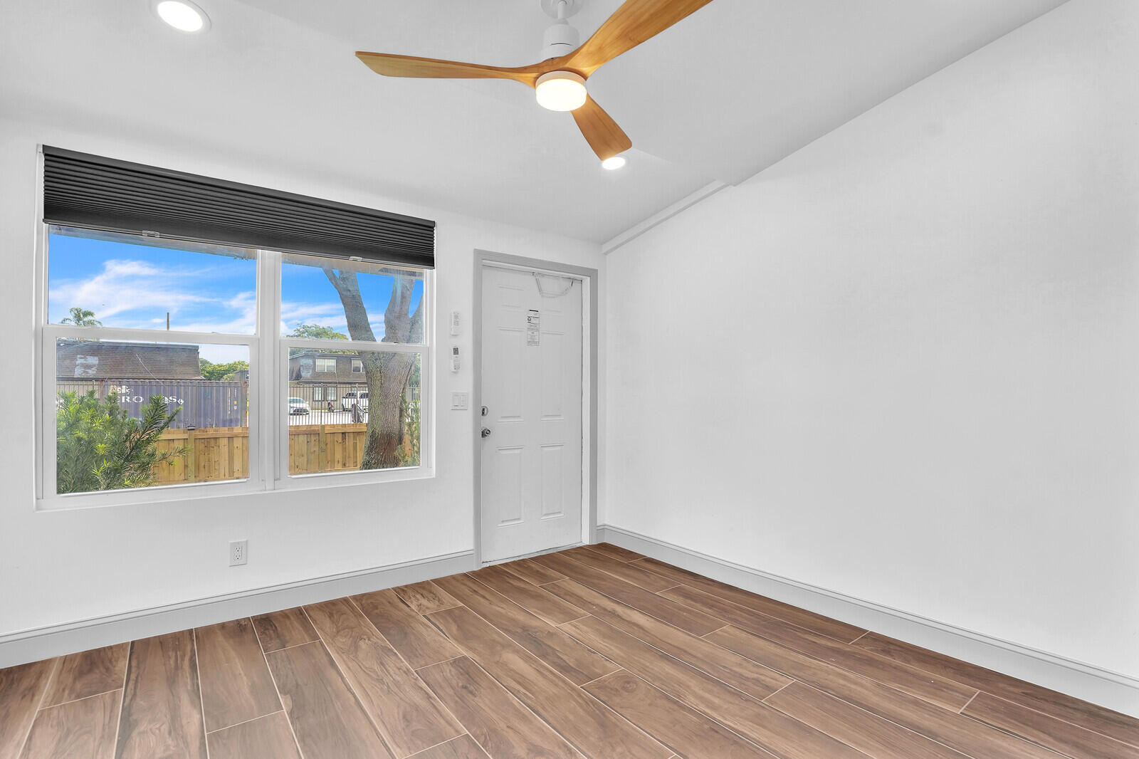 WESTFIELD AT WPB - Residential Lease