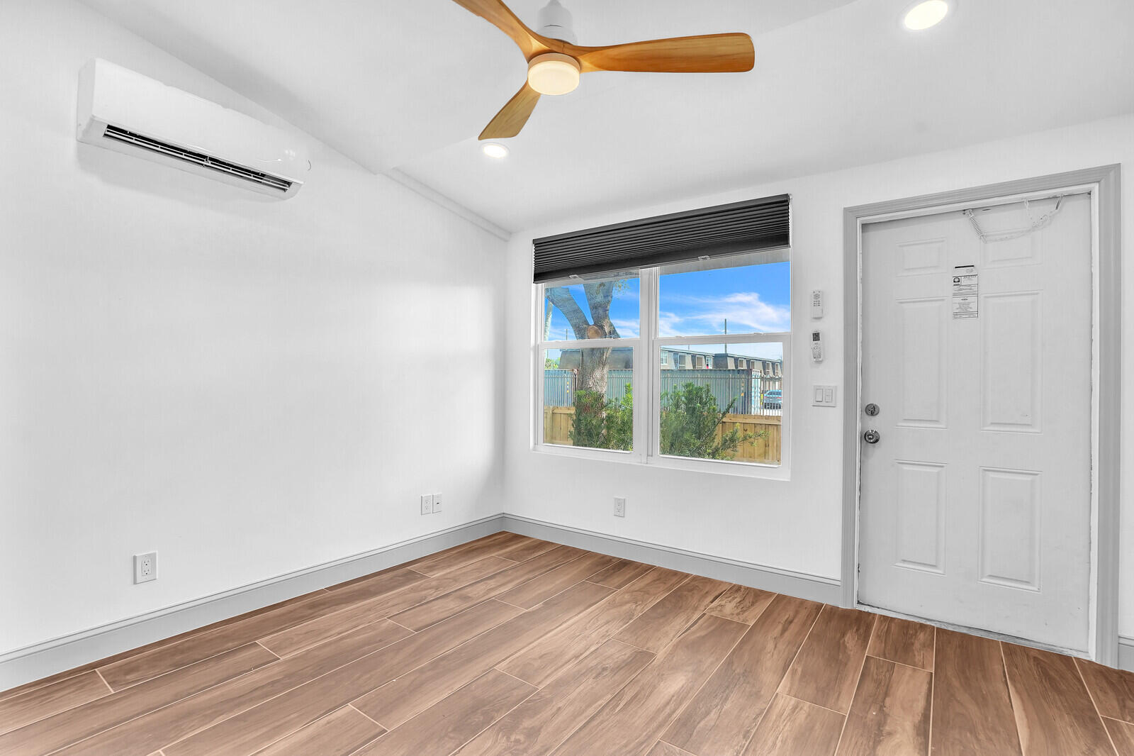 WESTFIELD AT WPB - Residential Lease