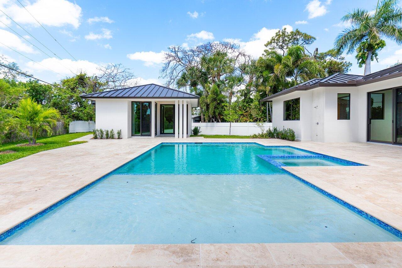 TRADE WINDS ESTATES FIRST ADD - Residential