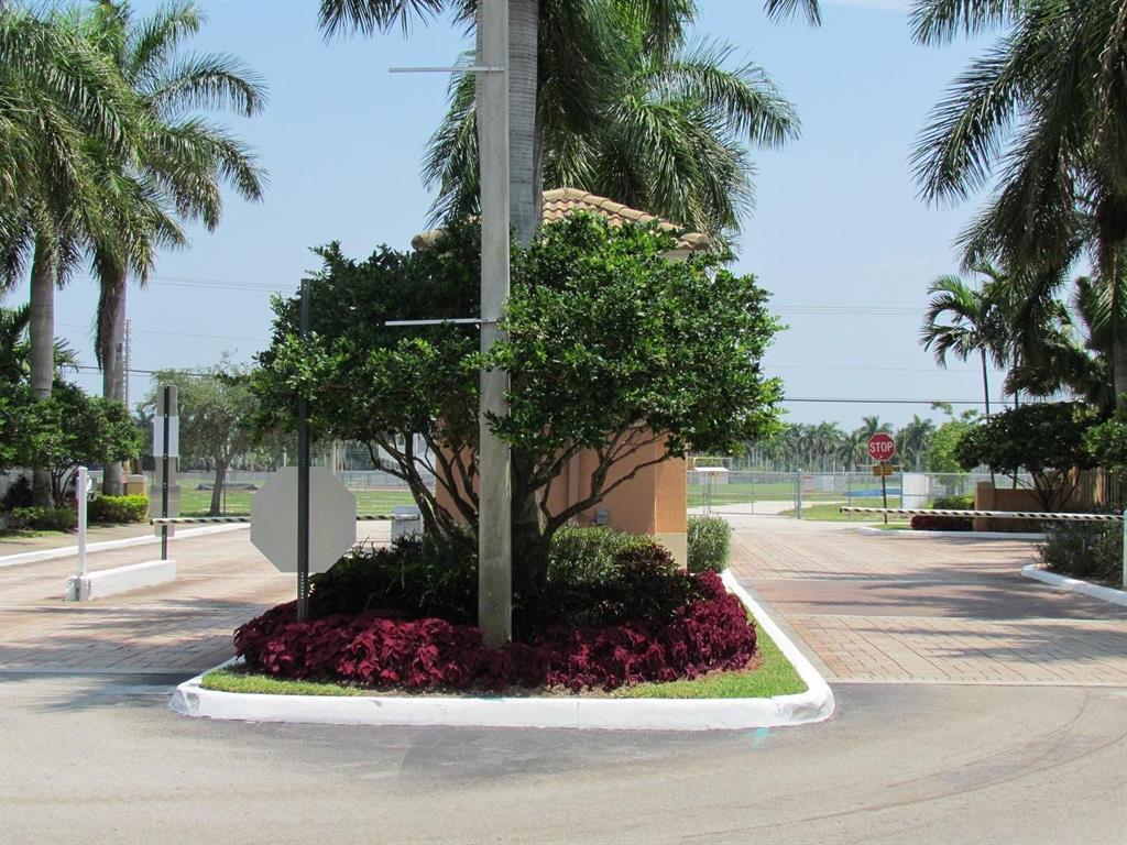 COURTYARDS AT DAVIE CONDO - Residential Lease